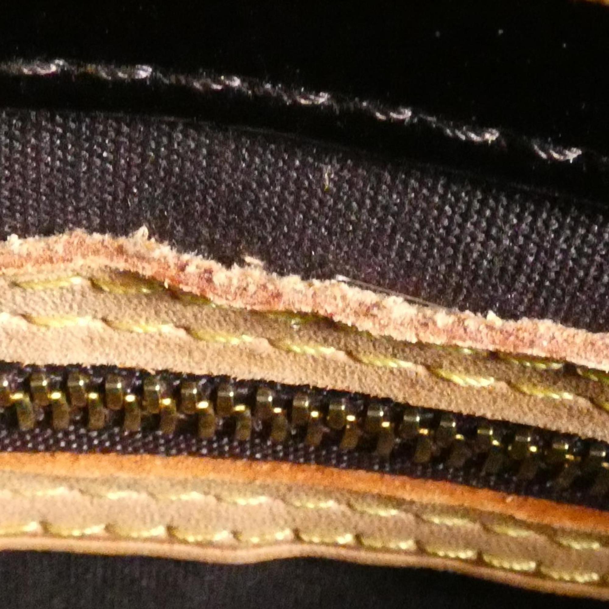 Louis Vuitton Amarante Handbag