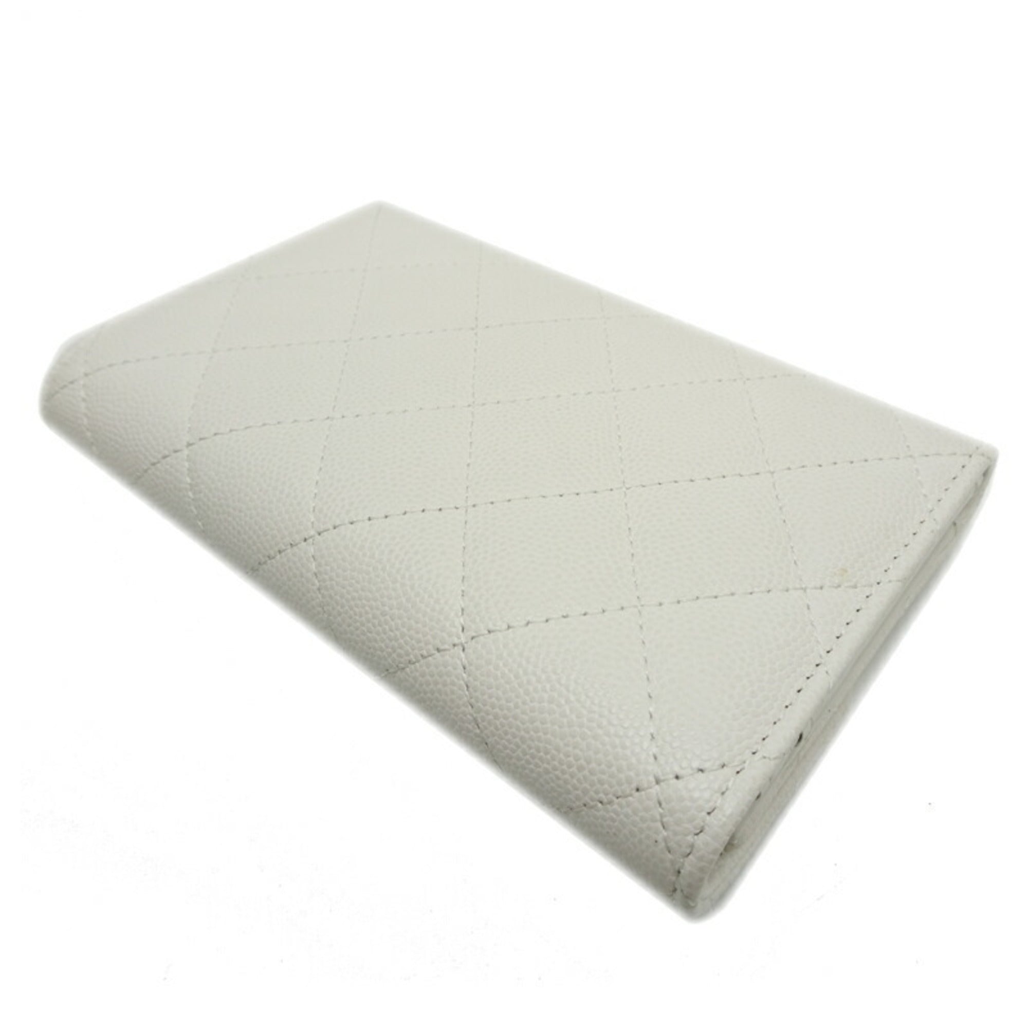 Chanel White Grained Calfskin Wallet (Tri-Fold)