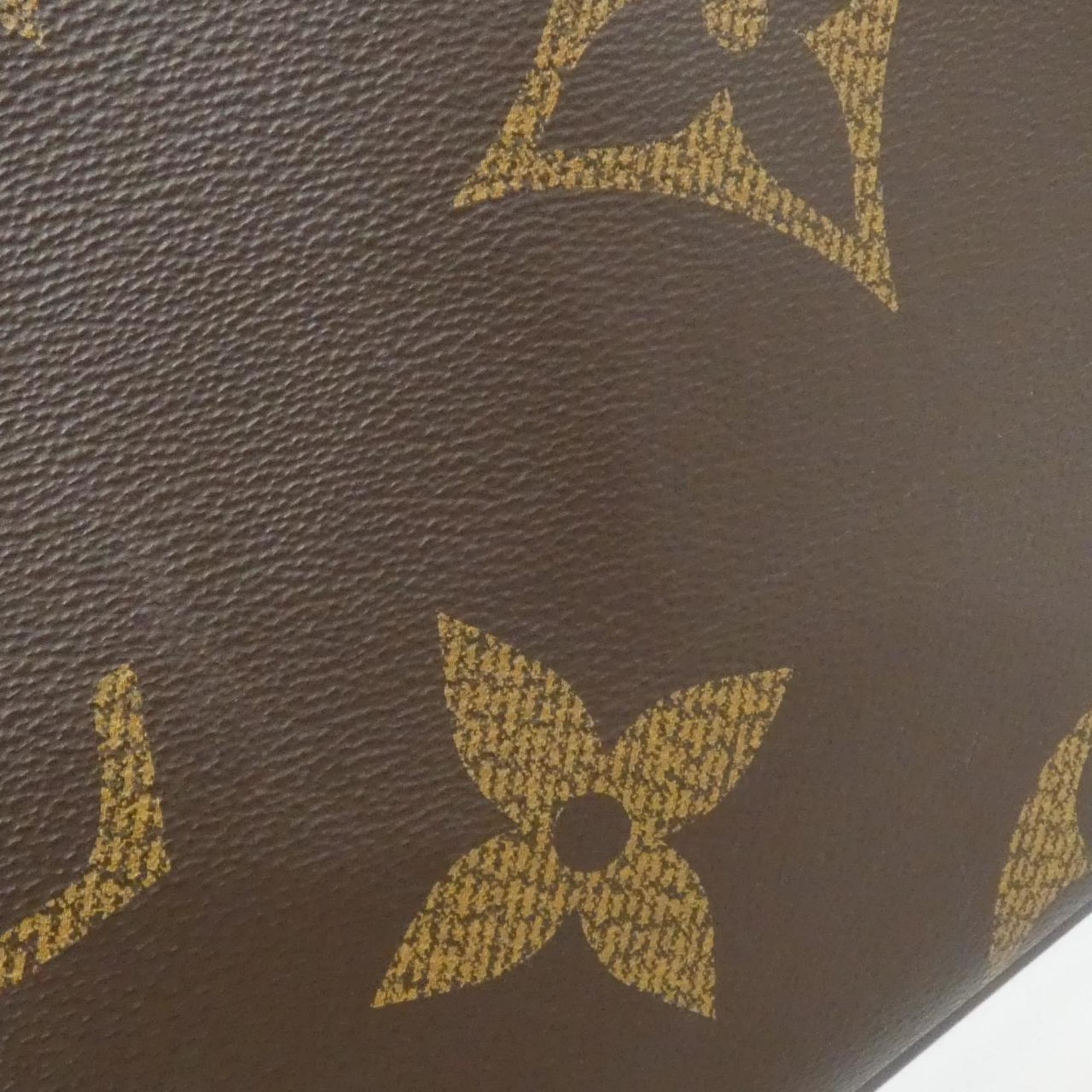 Louis Vuitton Marron Coated Canvas Handbag