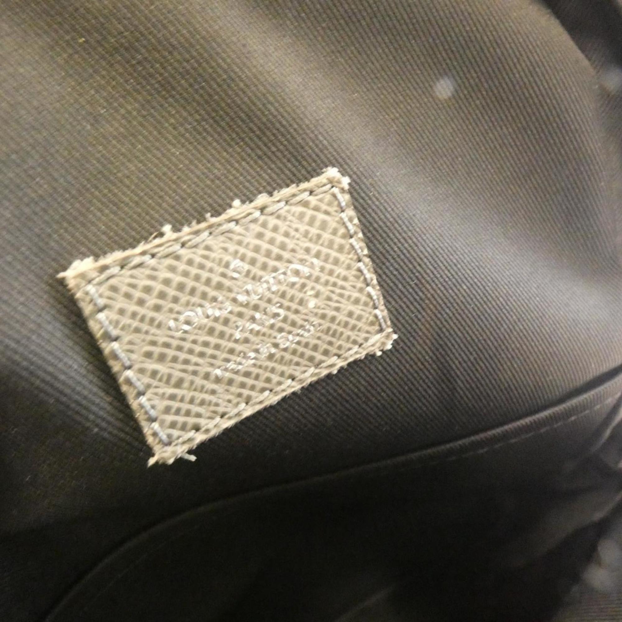 Louis Vuitton Gris Leather Shoulder Bag