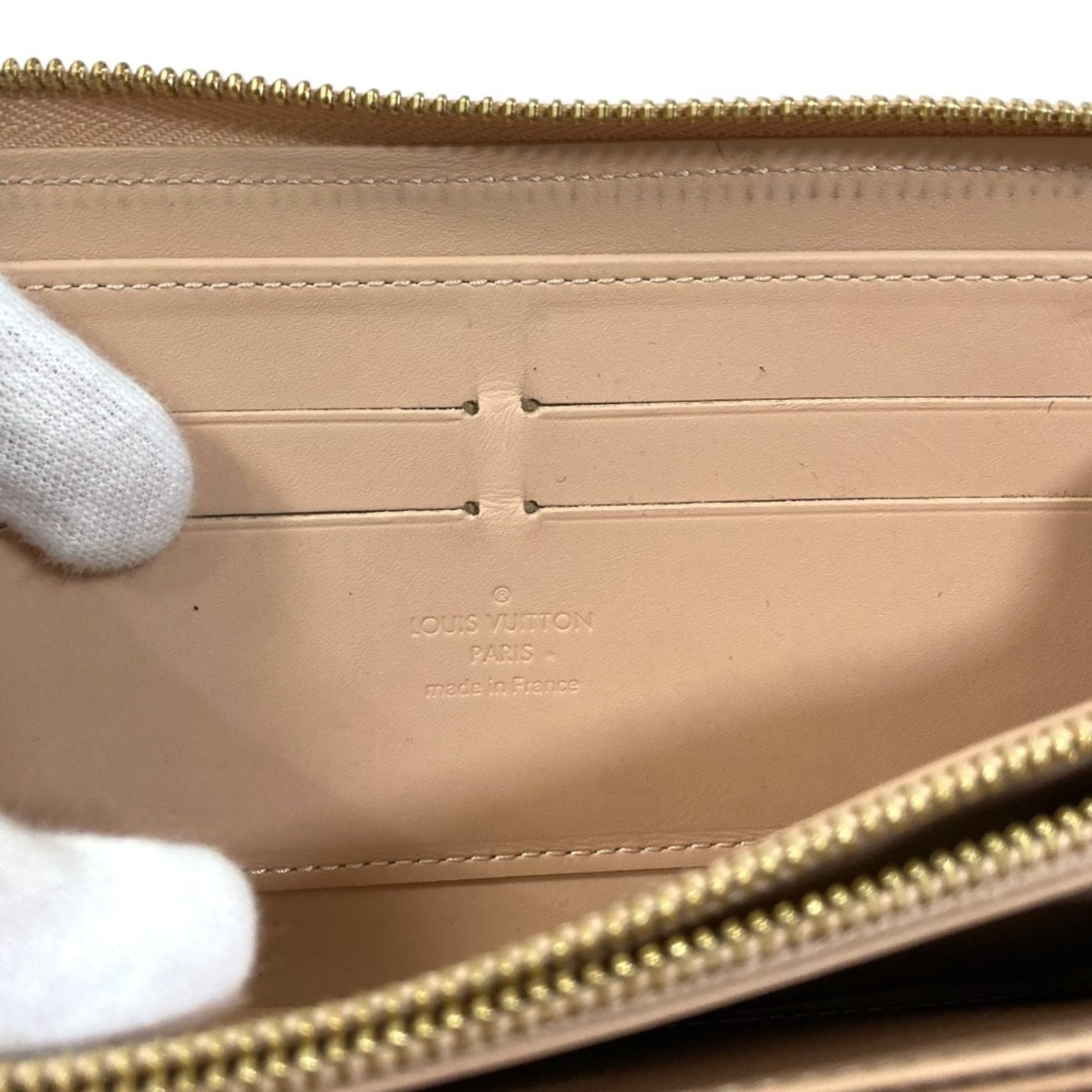 Louis Vuitton Beige Monogram Vernis Wallet