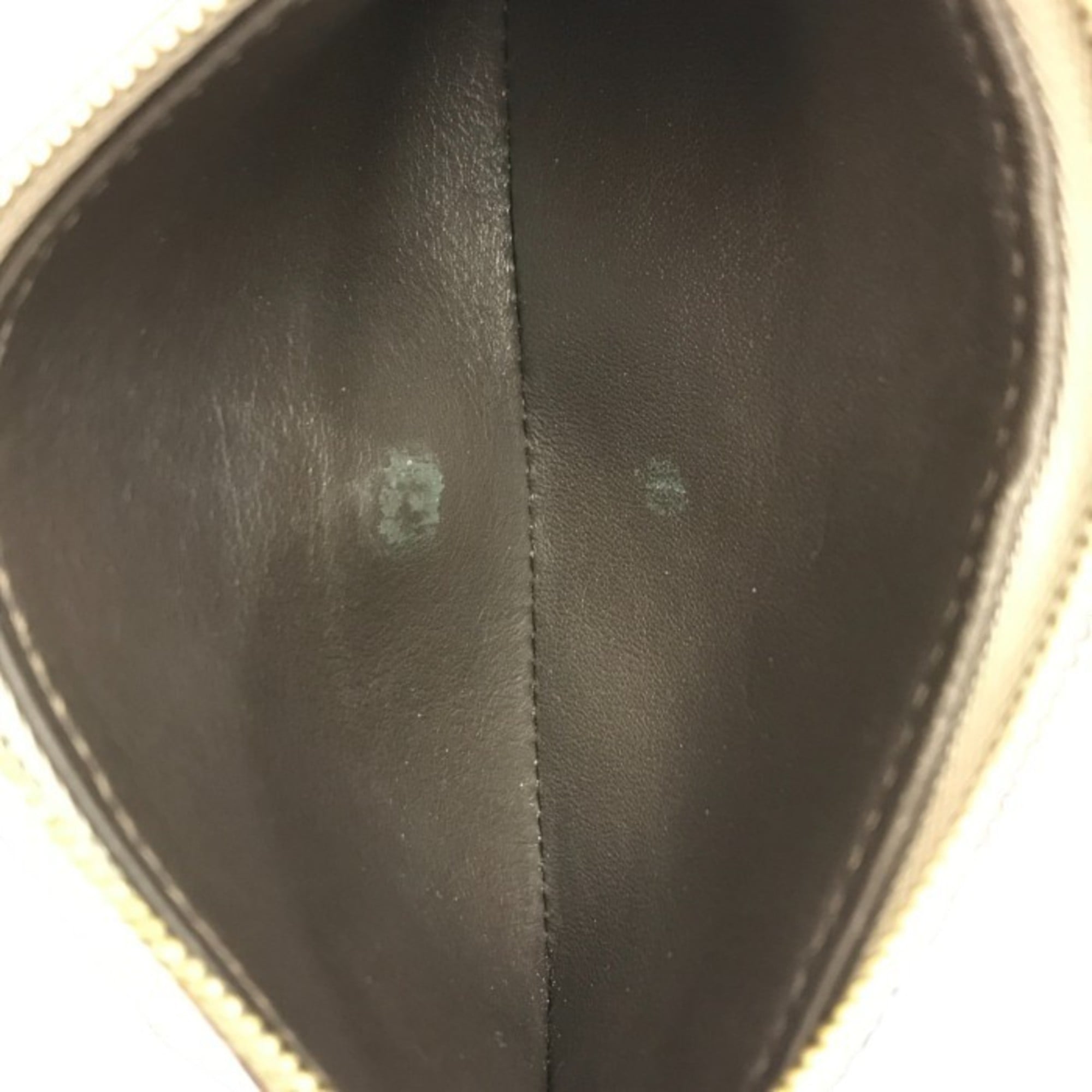 Louis Vuitton Beige Leather Wallet (Tri-Fold)