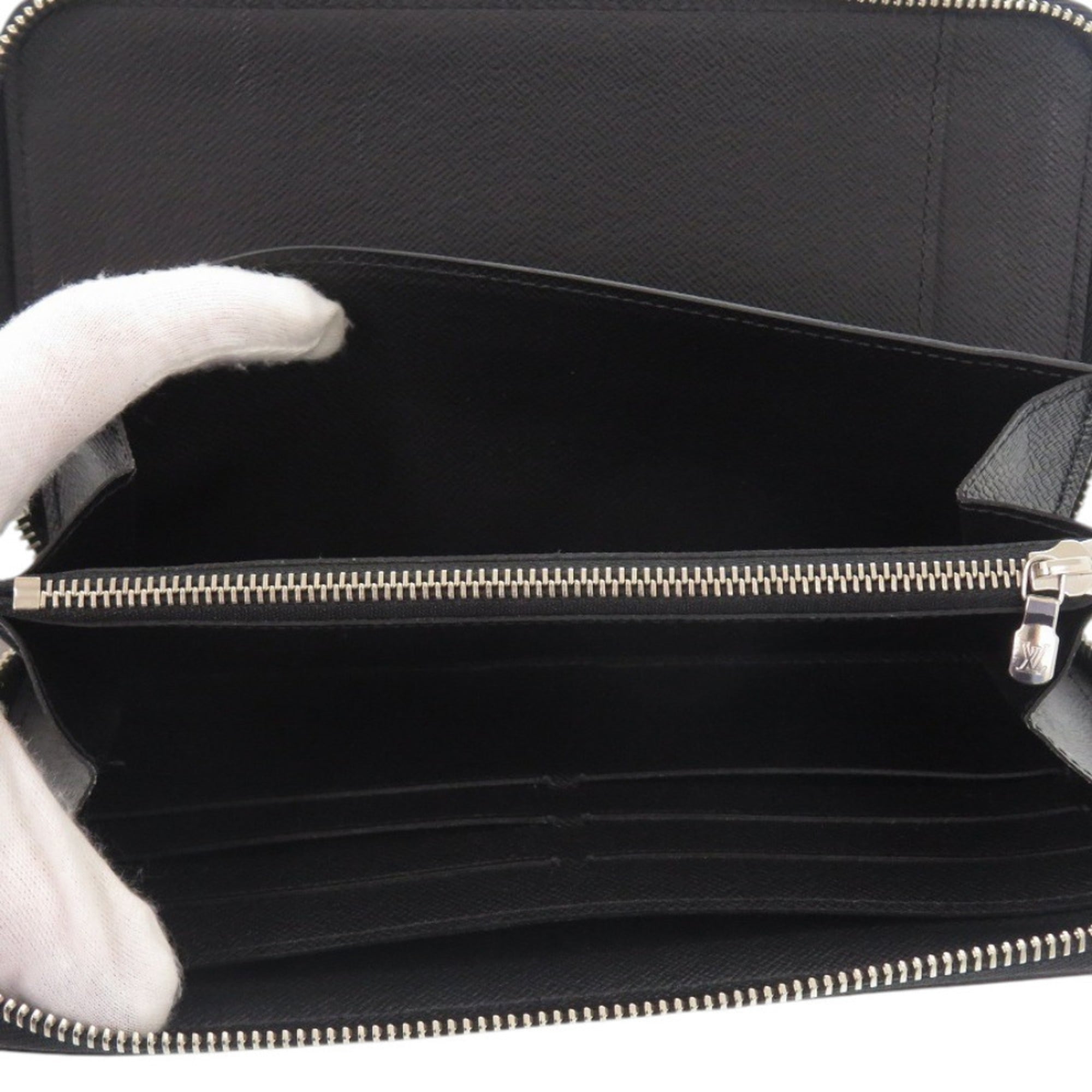 Louis Vuitton Noir Leather Long Wallet