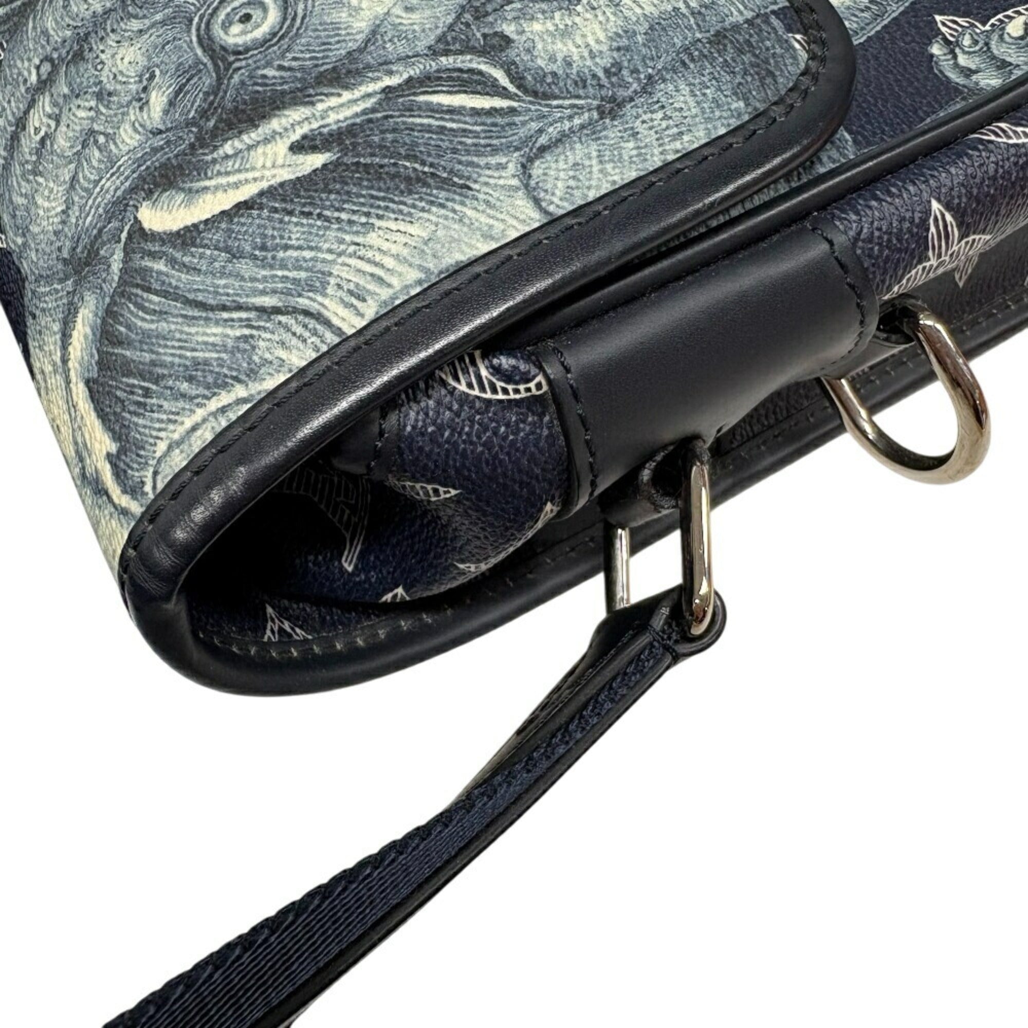 Louis Vuitton Navy Leather Shoulder Bag