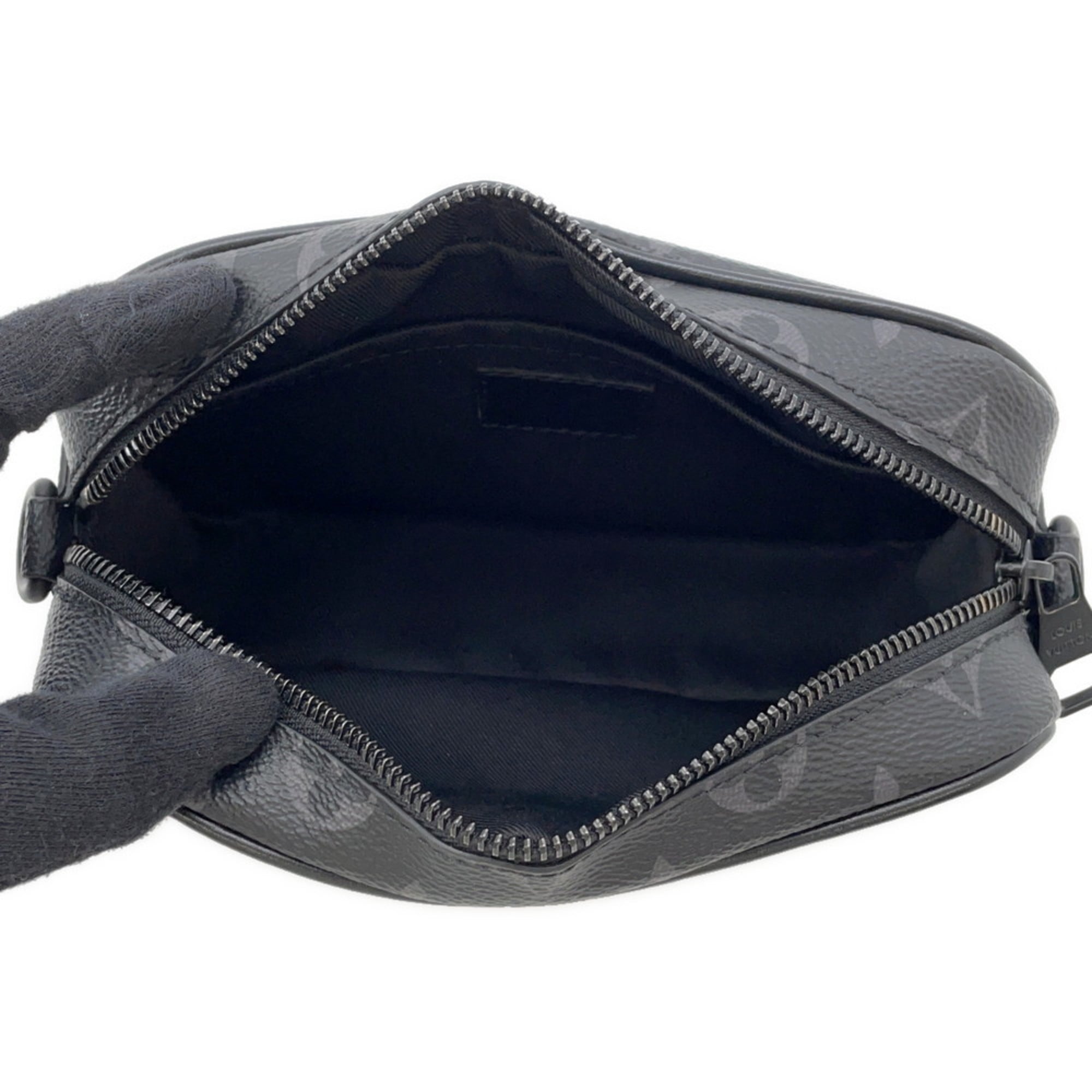 Louis Vuitton Monogram Eclipse Black Noir Monogram Eclipse Chain/Shoulder Wallet