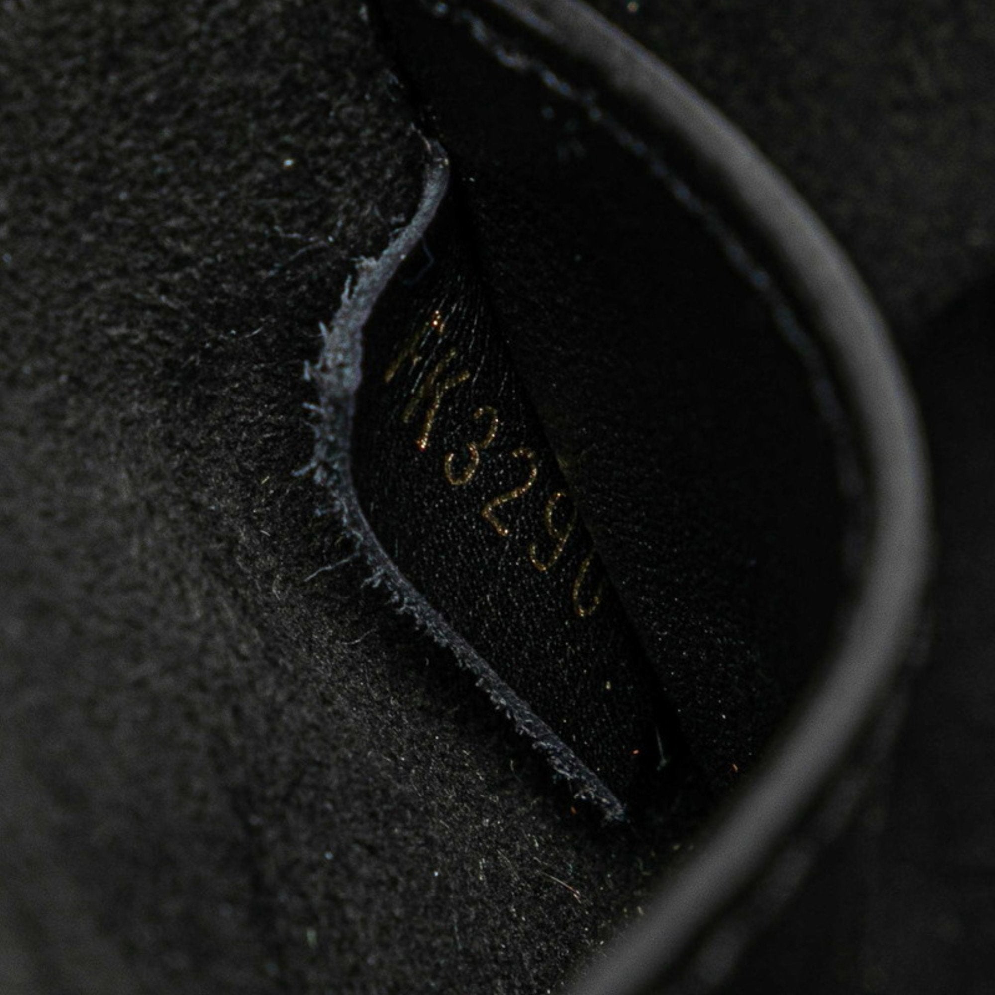 Louis Vuitton Black Noir Leather Pochette Shoulder Bag