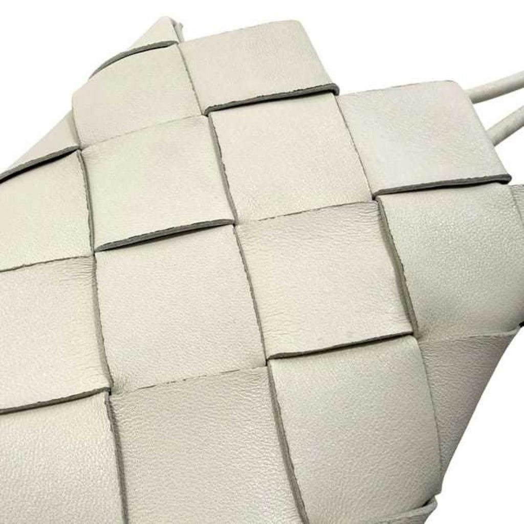 Bottega Veneta Intrecciato White Leather Pochette Shoulder Bag