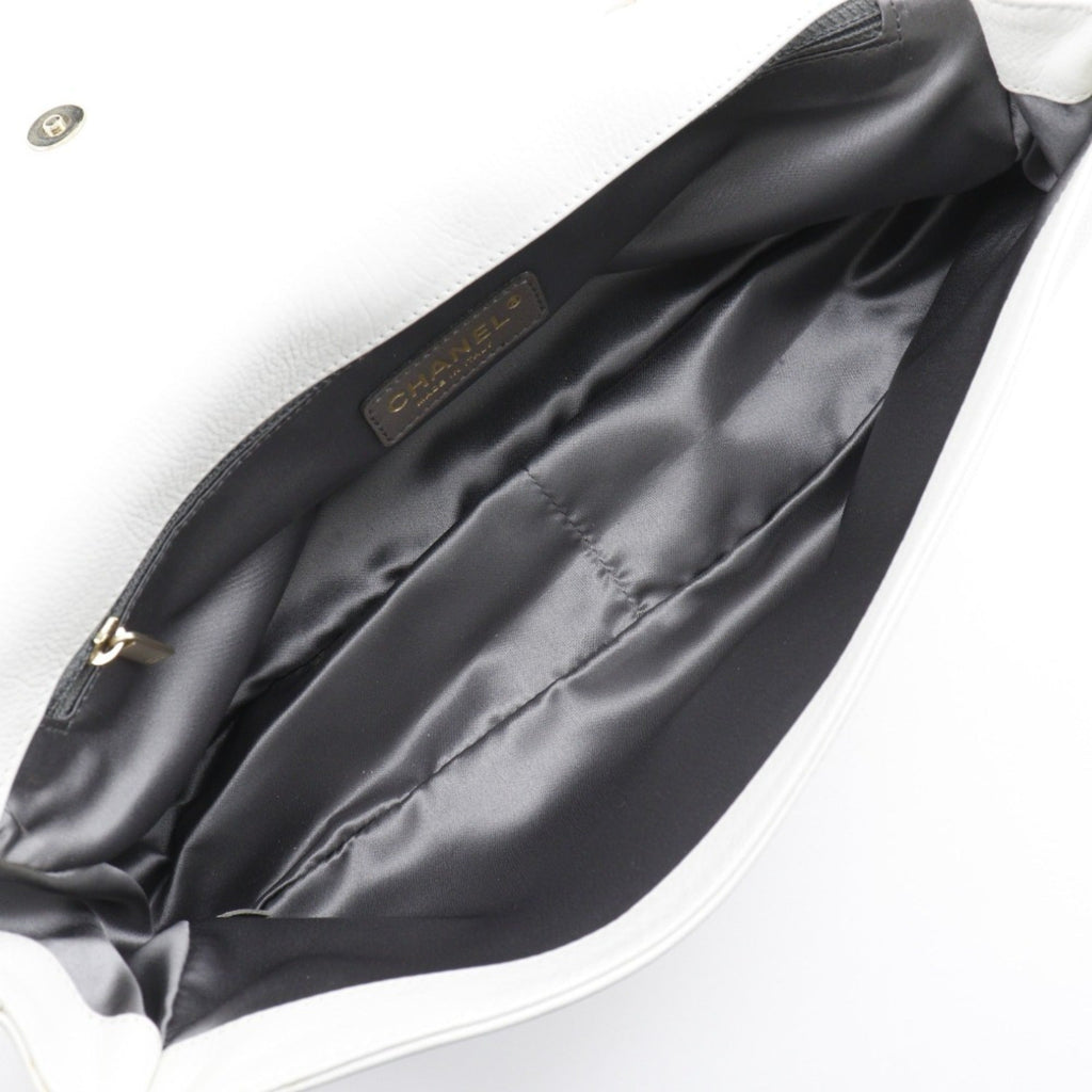 Chanel White Leather Shoulder Bag