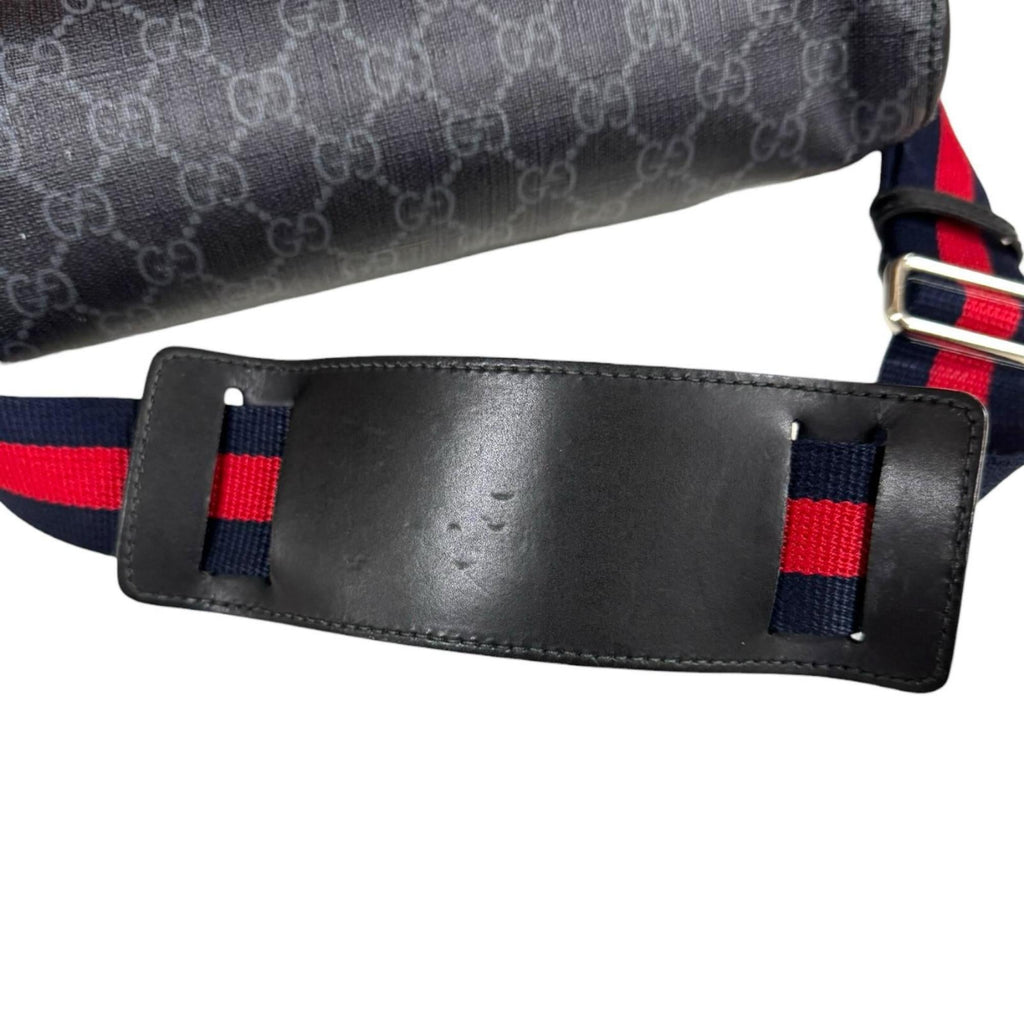 Gucci Black Gg Supreme Shoulder Bag (Pre-Owned)