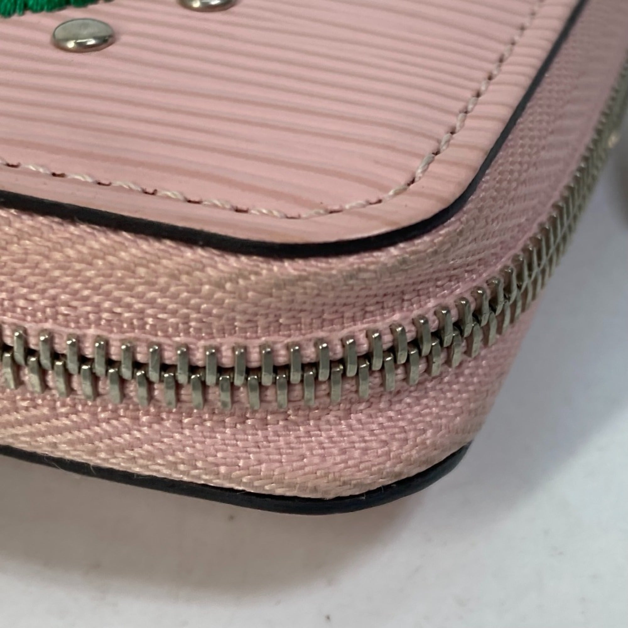 Louis Vuitton Epi Pink Epi Leather Coin Purse/Coin Case