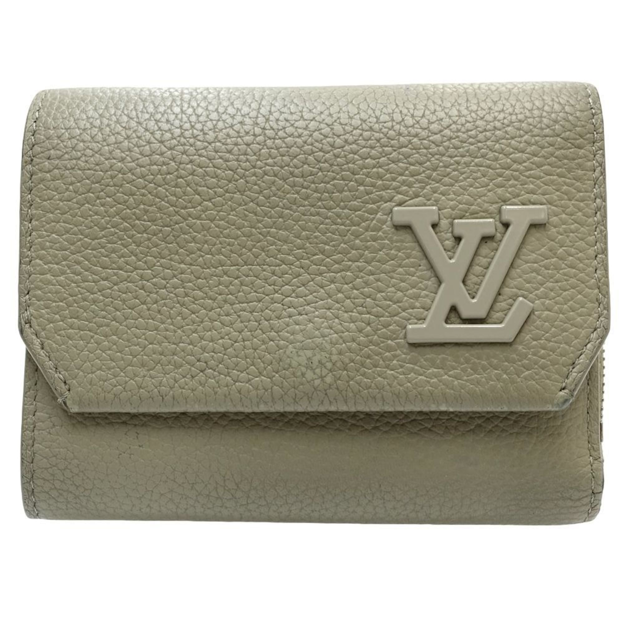 Louis Vuitton Leather Wallet (Tri-Fold)