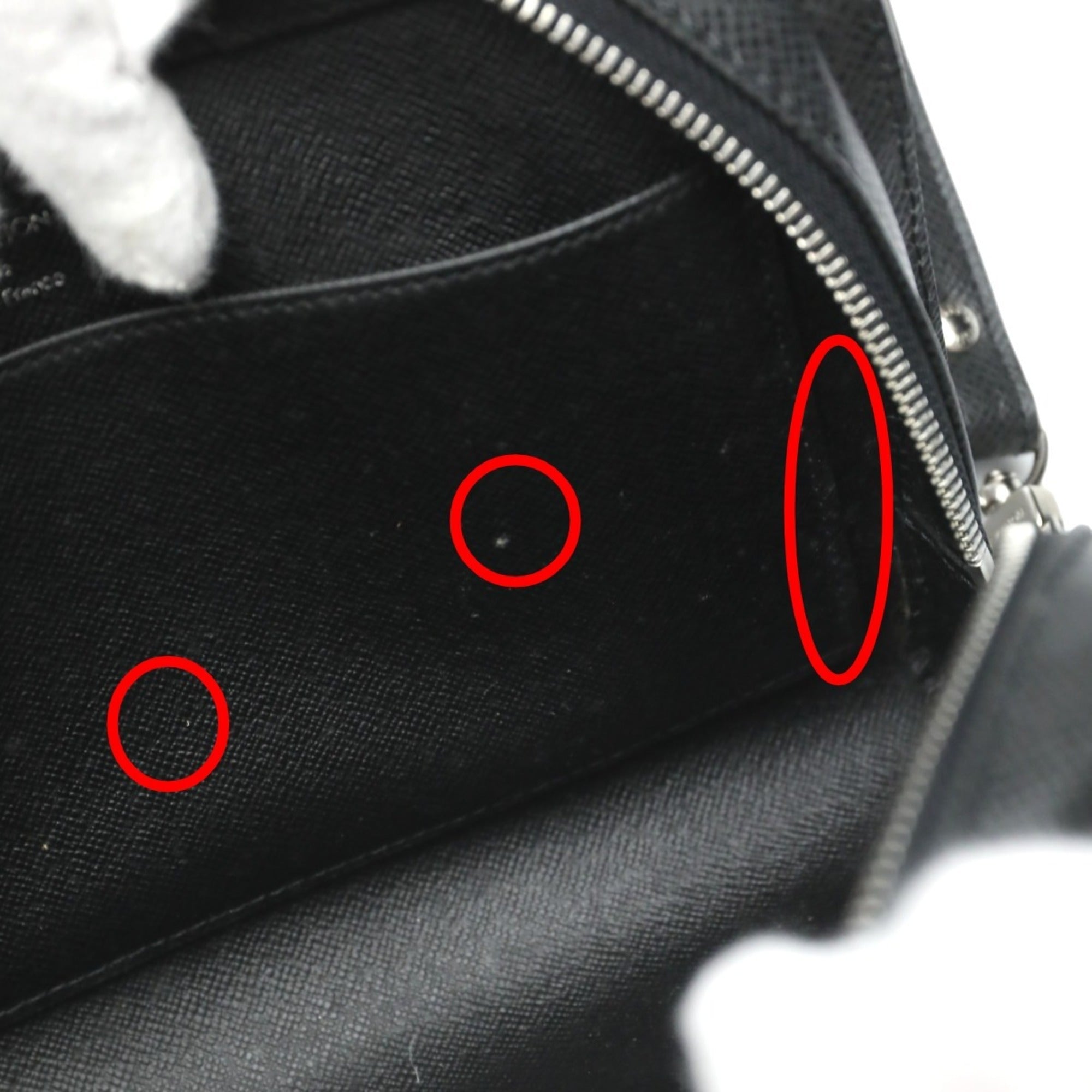 Louis Vuitton Taiga Ardoise Black Taiga Leather Handbag