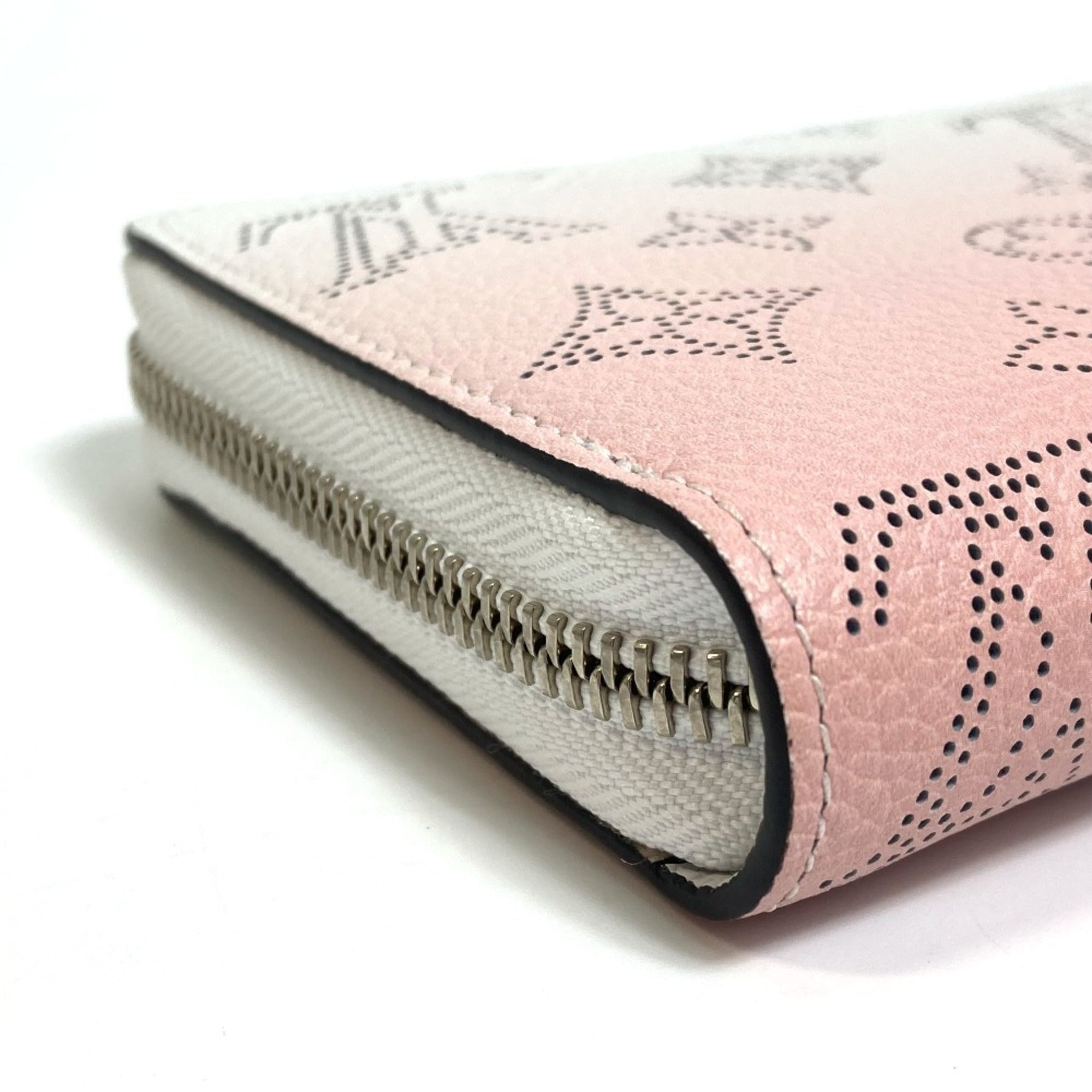 Louis Vuitton Mahina Pink White Mahina Leather Long Wallet