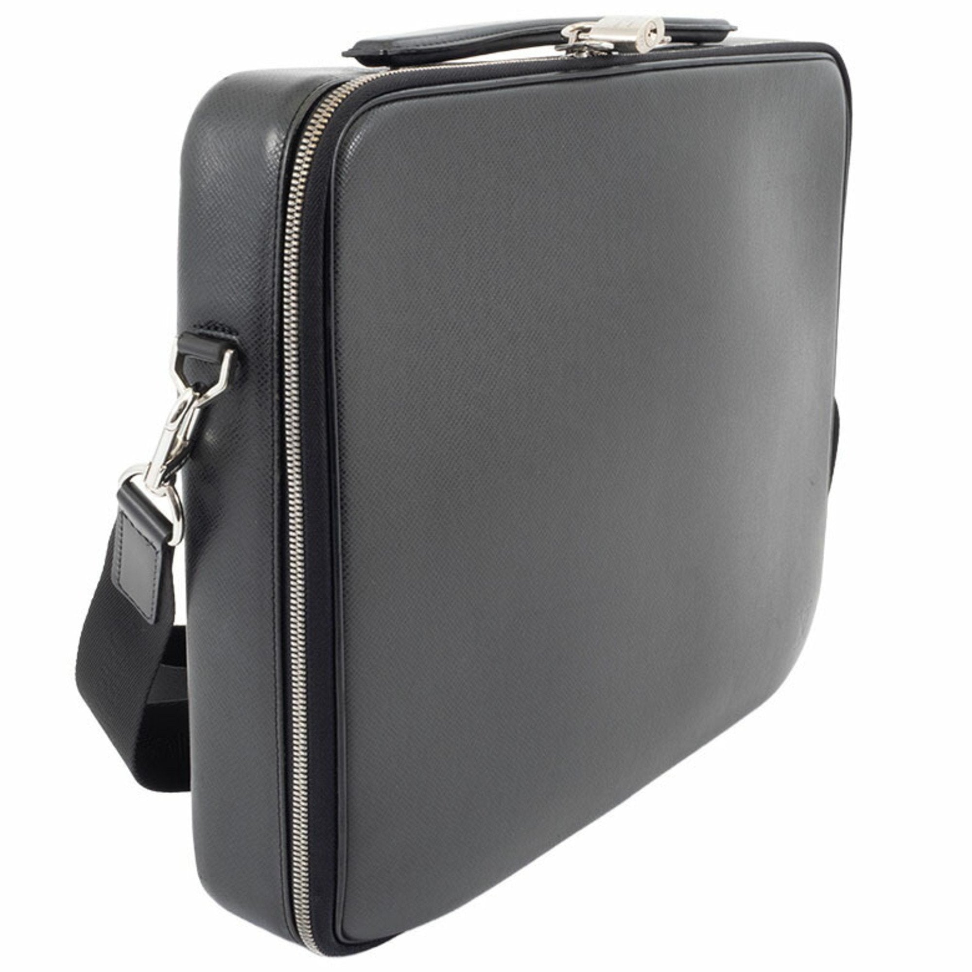 Louis Vuitton Ardoise Taiga Leather Shoulder Bag
