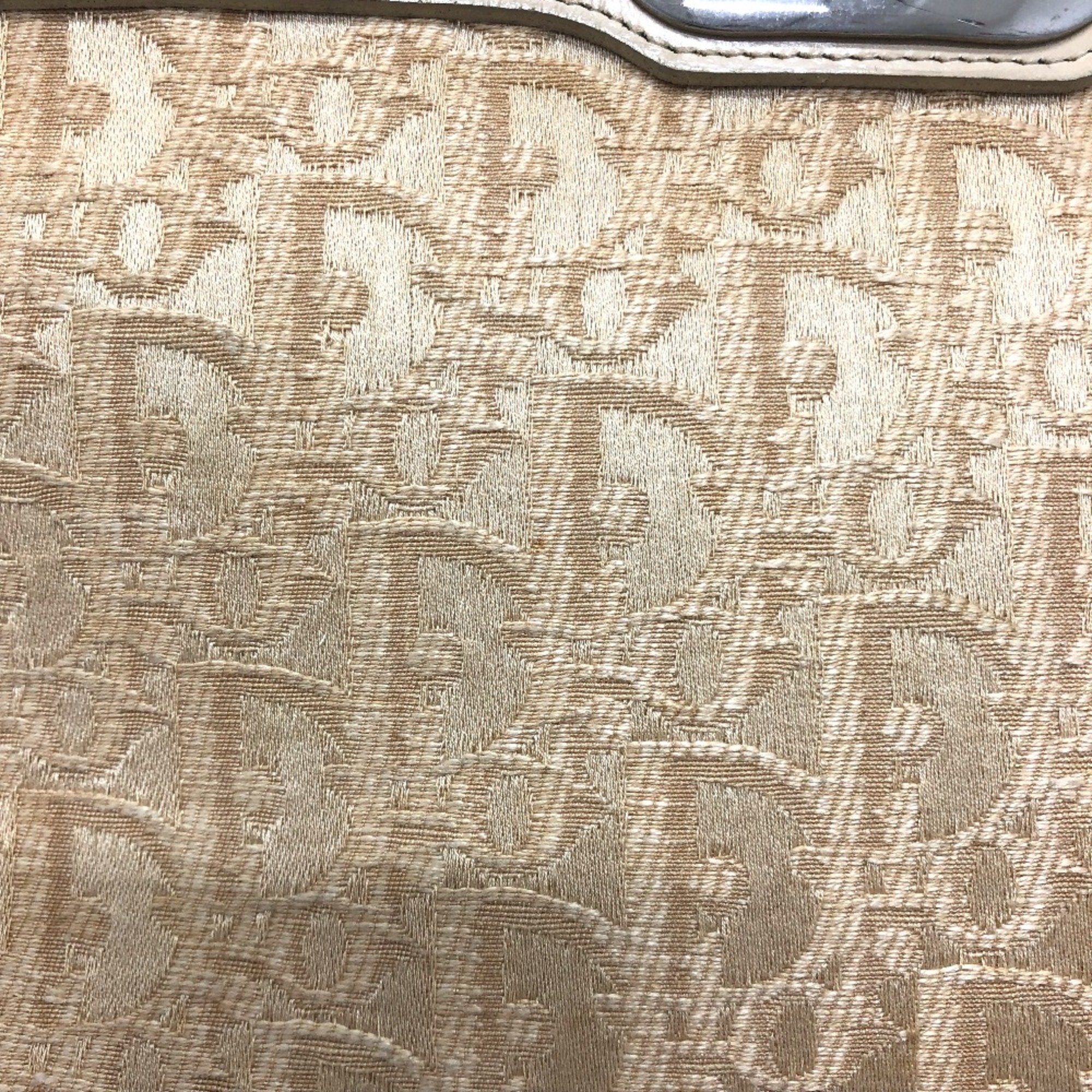 Christian Dior Beige Cloth Shoulder Bag (Pre-Owned)