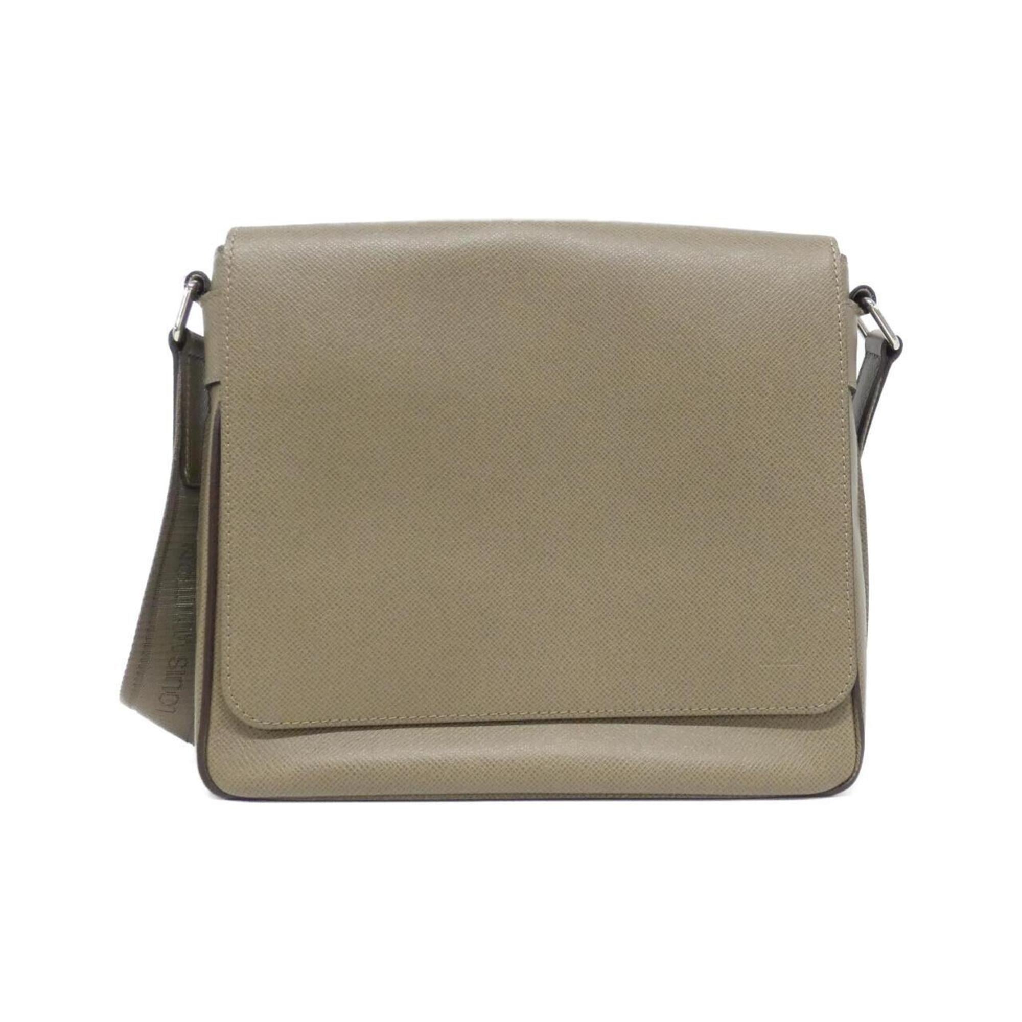 Louis Vuitton Taiga Aurore Leather Shoulder Bag