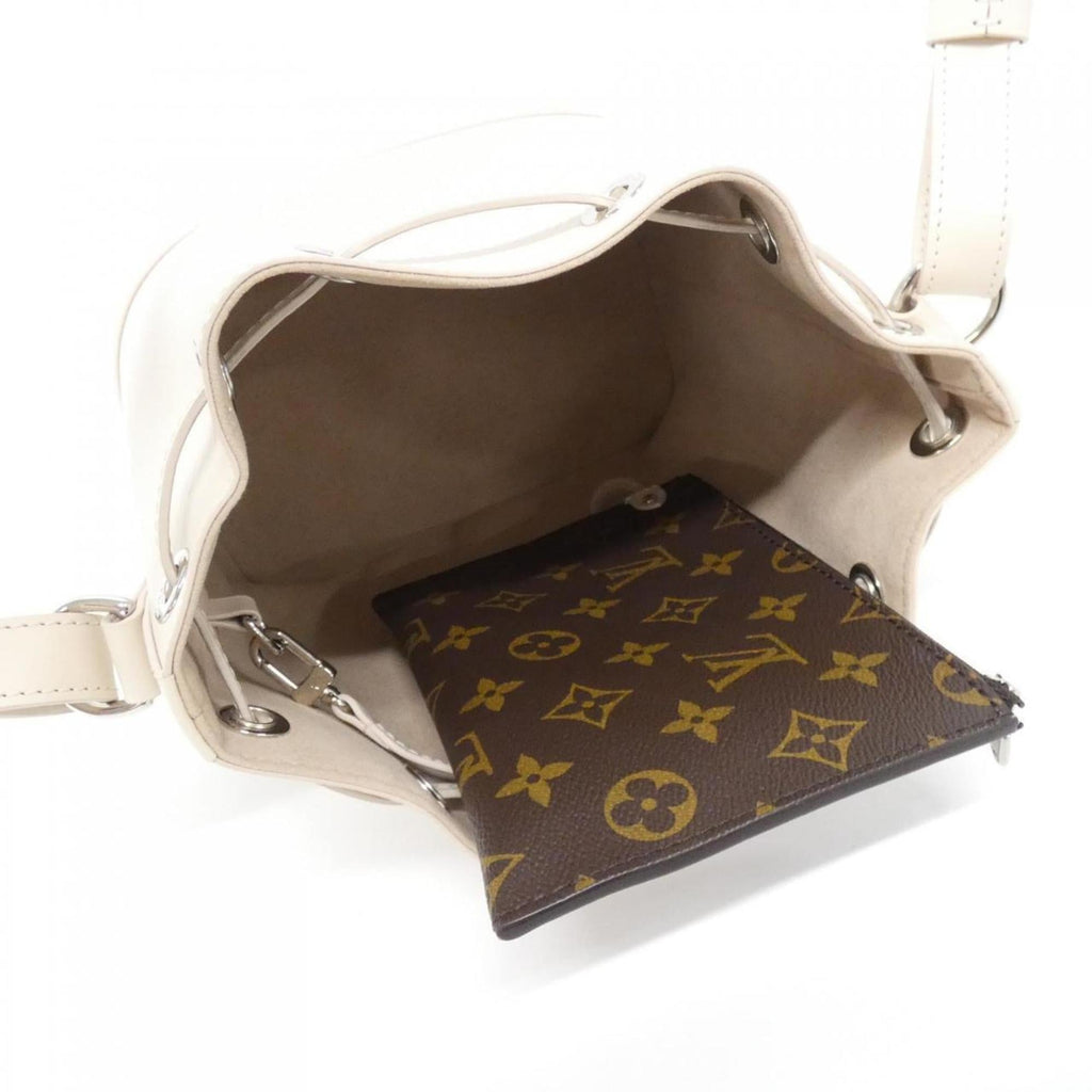 Louis Vuitton White Leather Handbag