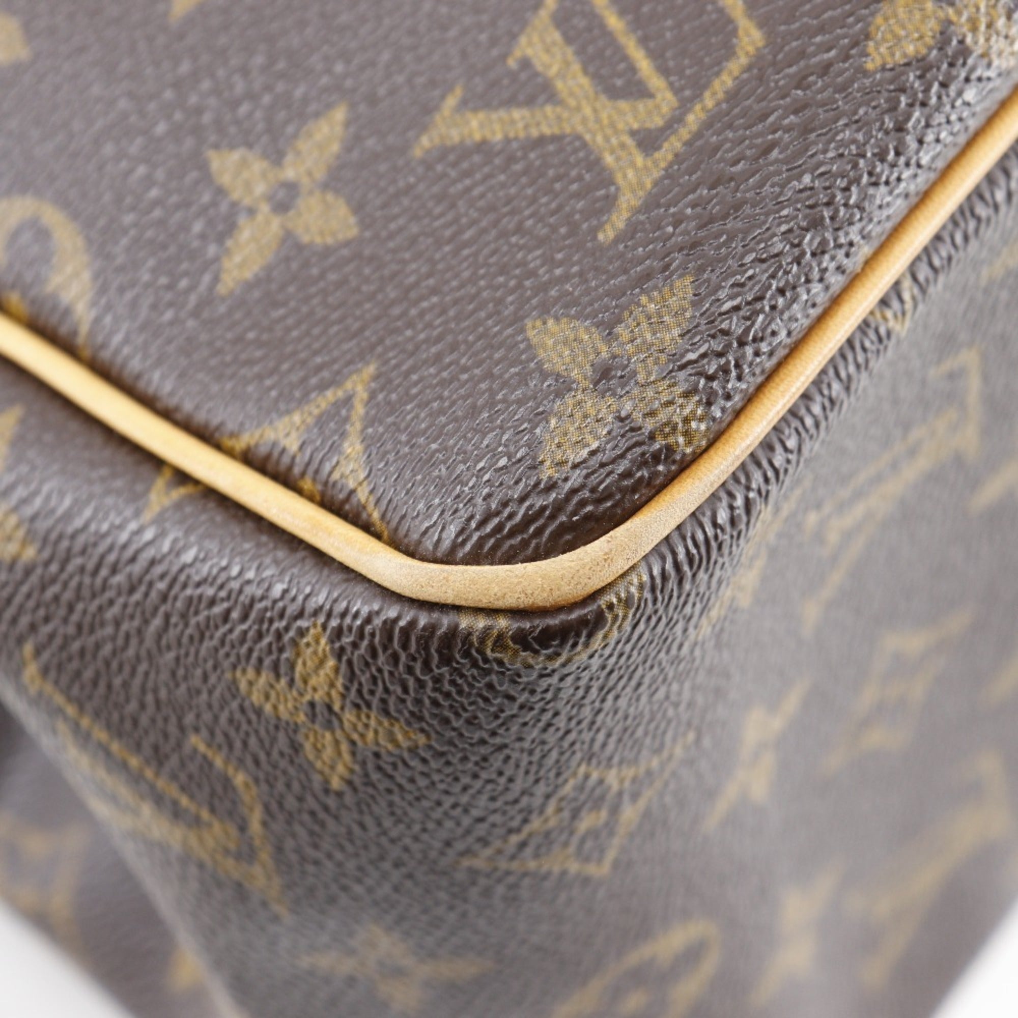 Louis Vuitton Brown Monogram Canvas Handbag