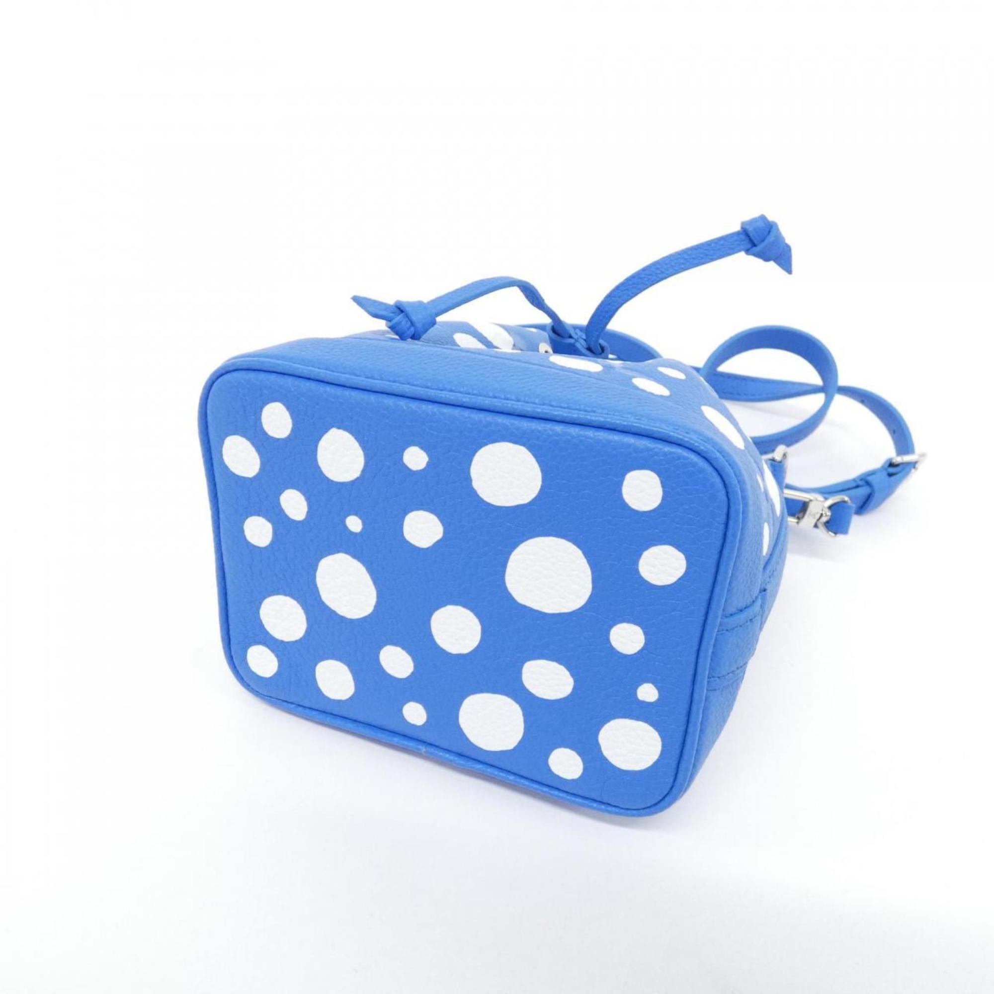 Louis Vuitton Blanc Blue Leather Shoulder Bag