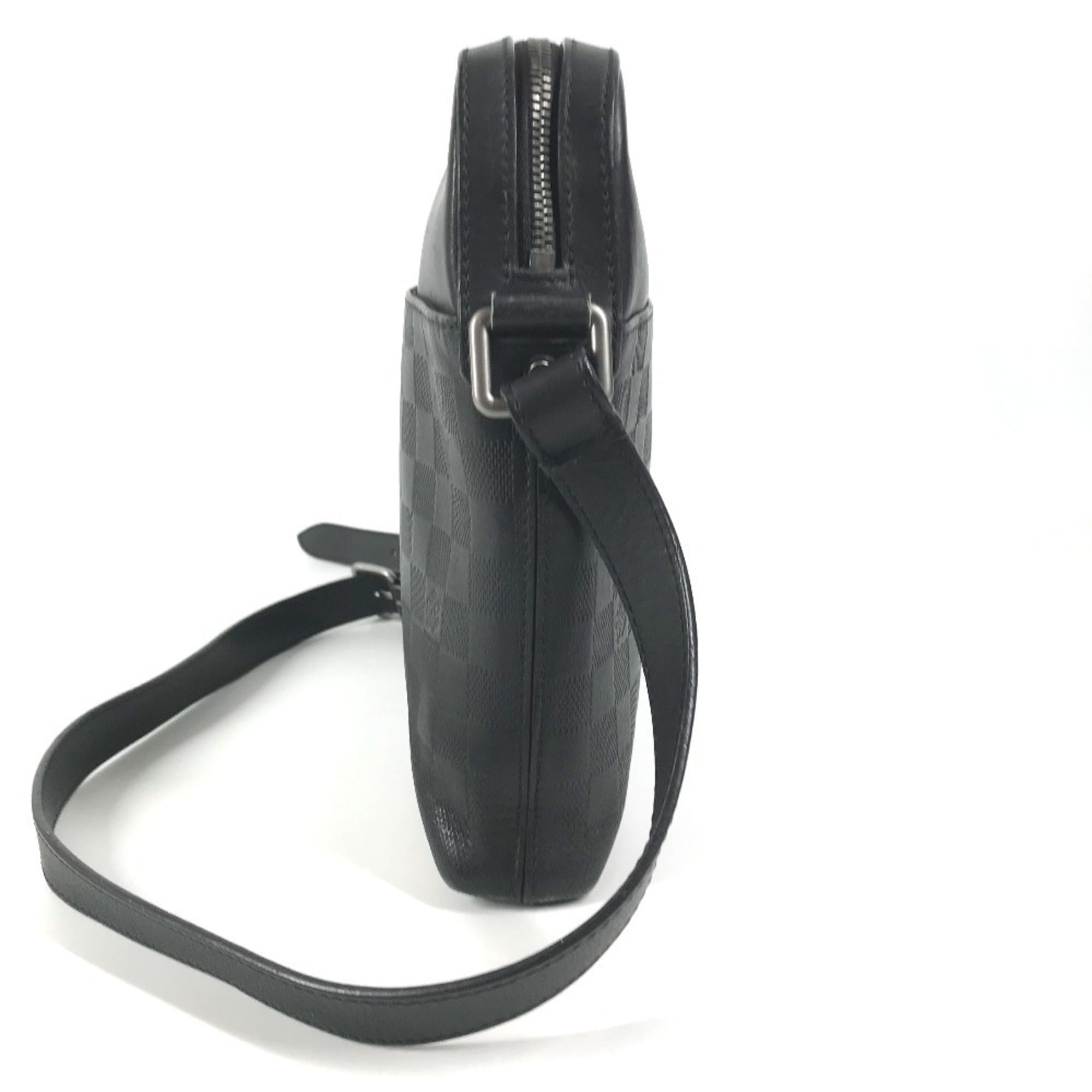 Louis Vuitton Black Damier Infini Pochette Shoulder Bag