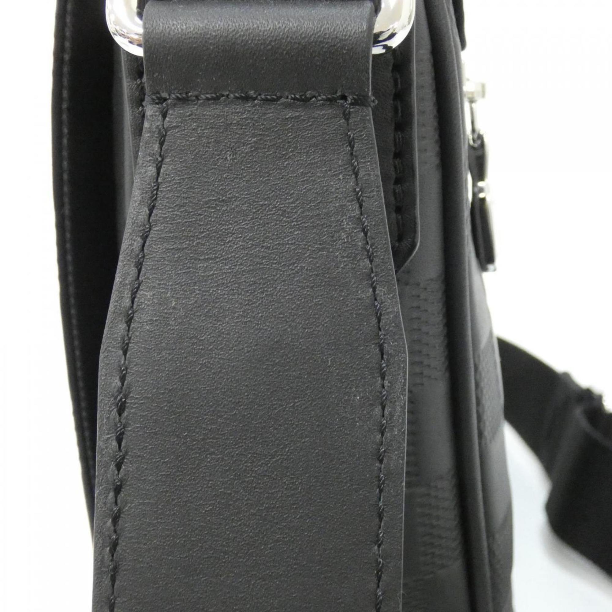 Louis Vuitton Black Leather Shoulder Bag