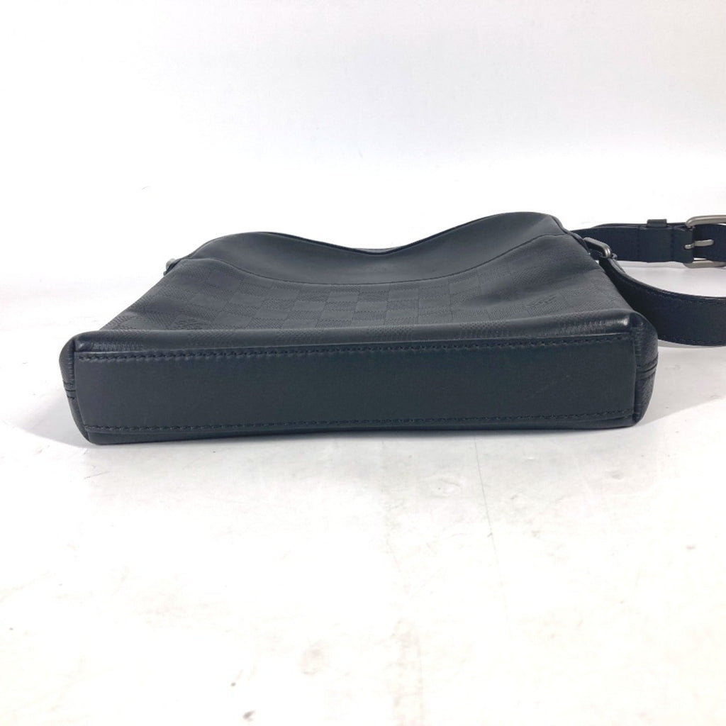 Louis Vuitton Black Galle Onyx Damier Infini Pochette Shoulder Bag