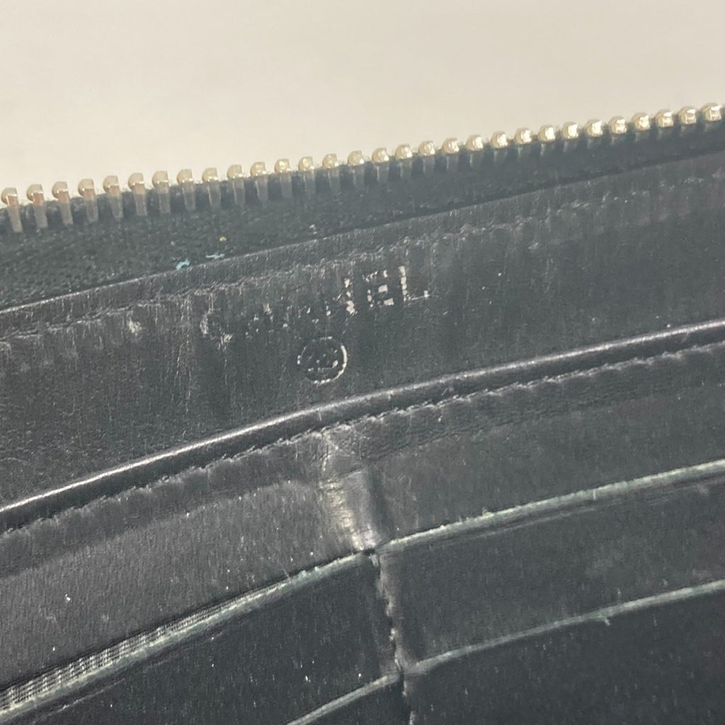 Chanel Black Leather Long Wallet (Bi-Fold)