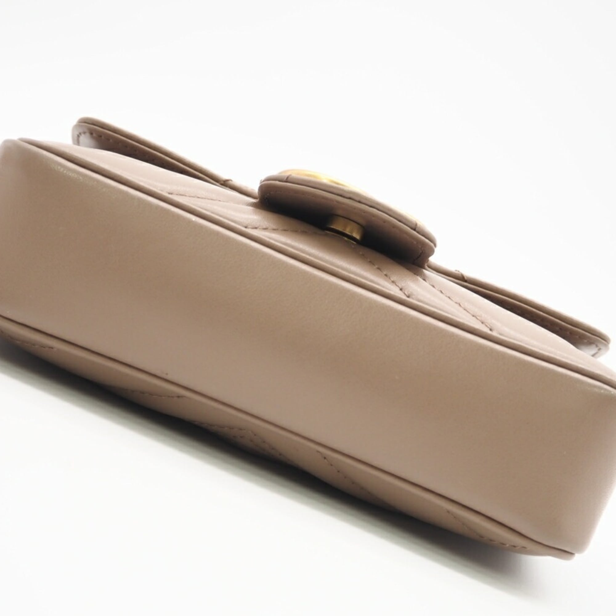 Gucci Beige Leather Shoulder Bag (Pre-Owned)