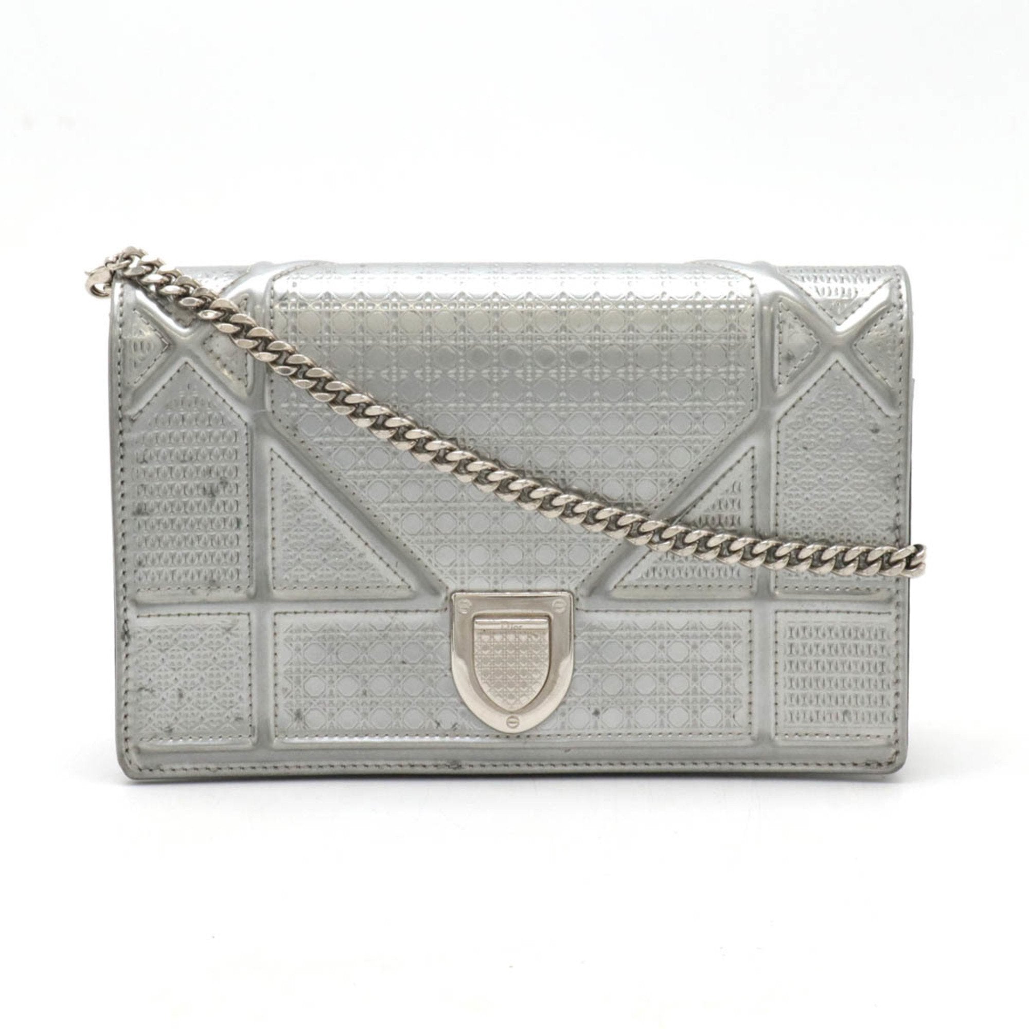 Christian Dior Silver Patent Leather Clutch Bag Pochette (Pre-Owned)