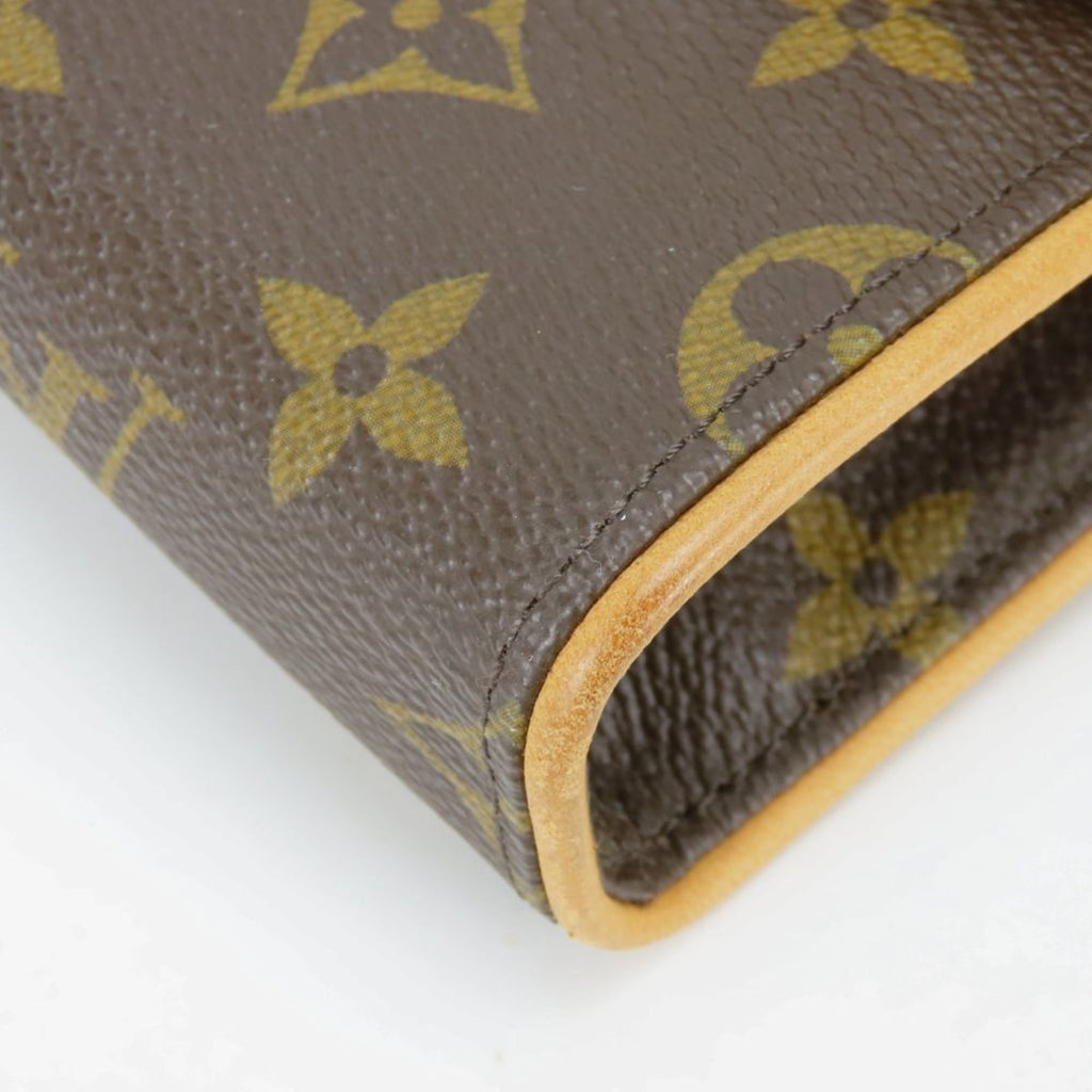 Louis Vuitton Monogram Brown Monogram Leather Fanny Pack Pochette