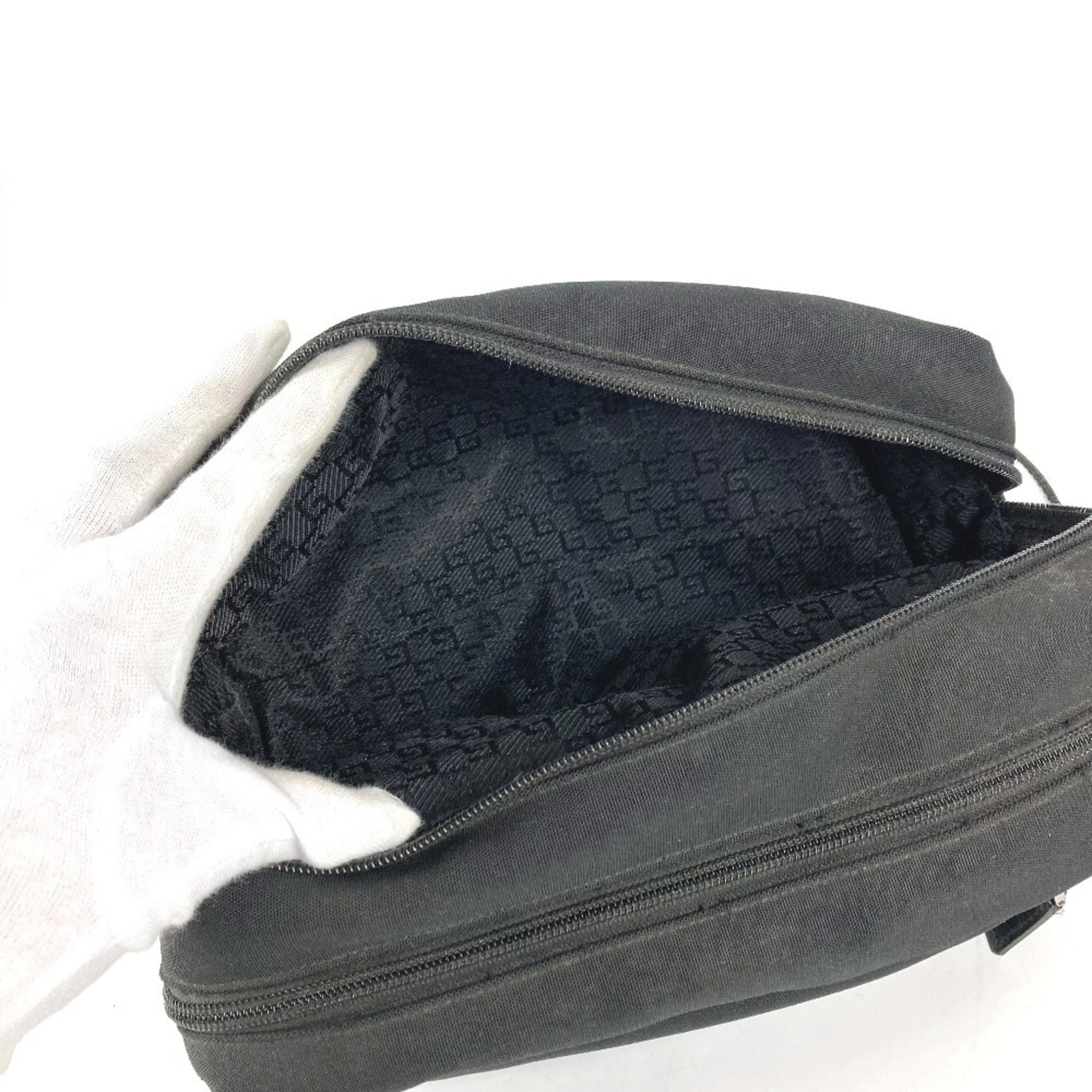 Gucci Black Canvas Leather Clutch Bag Pouch (Pre-Owned)