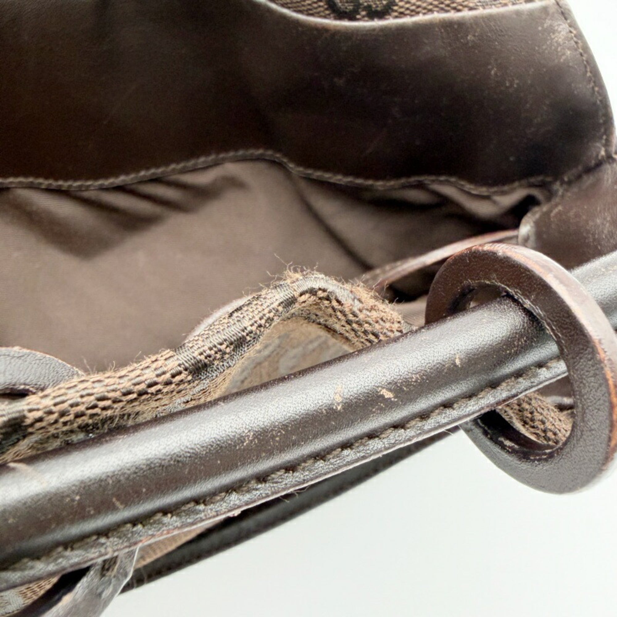 Gucci Gg Canvas Brown Gg Canvas Leather Shoulder Bag (Pre-Owned)