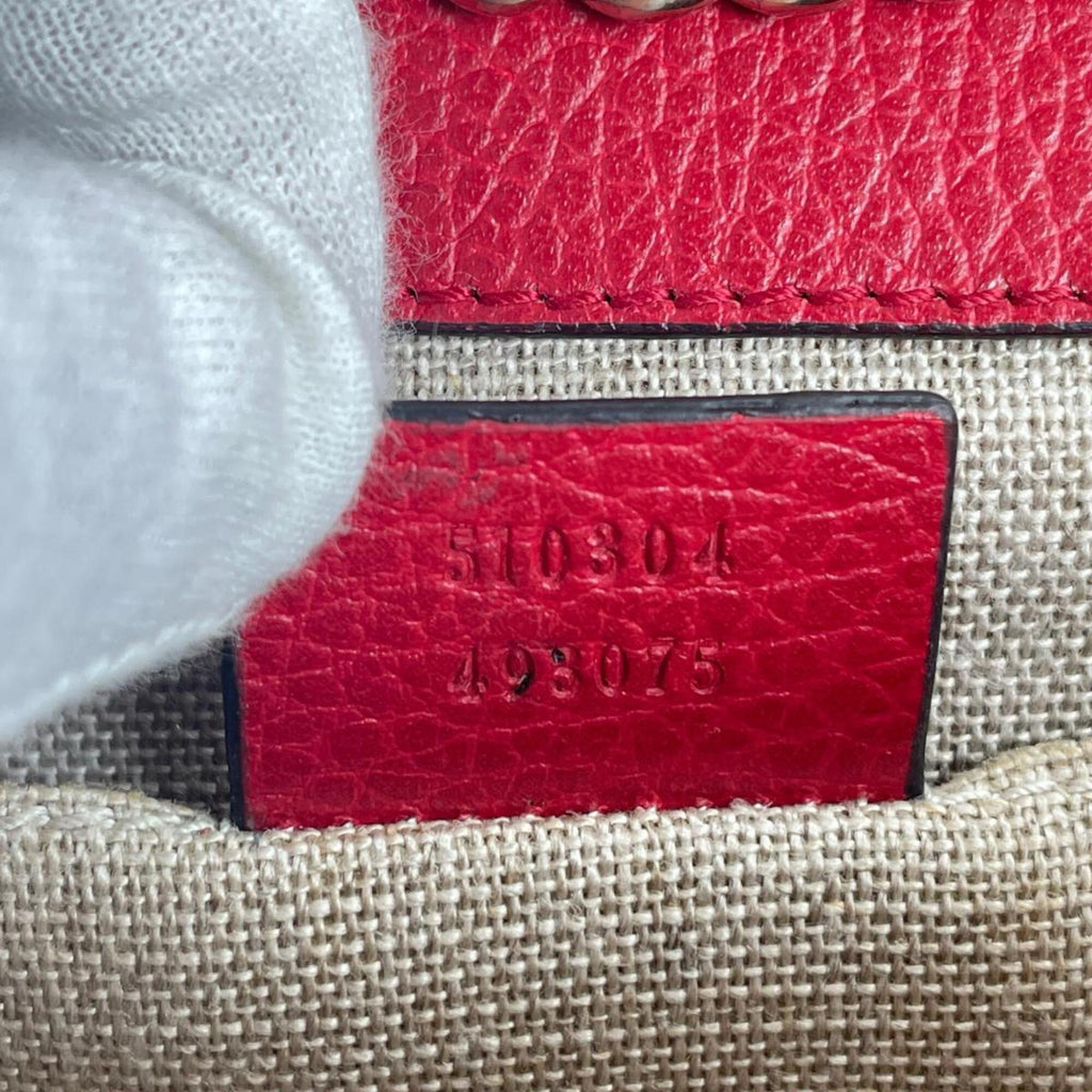 Gucci Red Color Leather Shoulder Bag (Pre-Owned)
