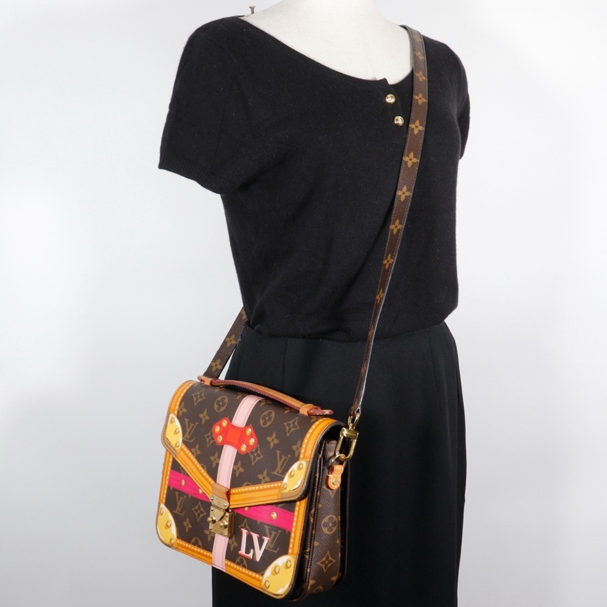 Louis Vuitton Brown Monogram Pochette Shoulder Bag