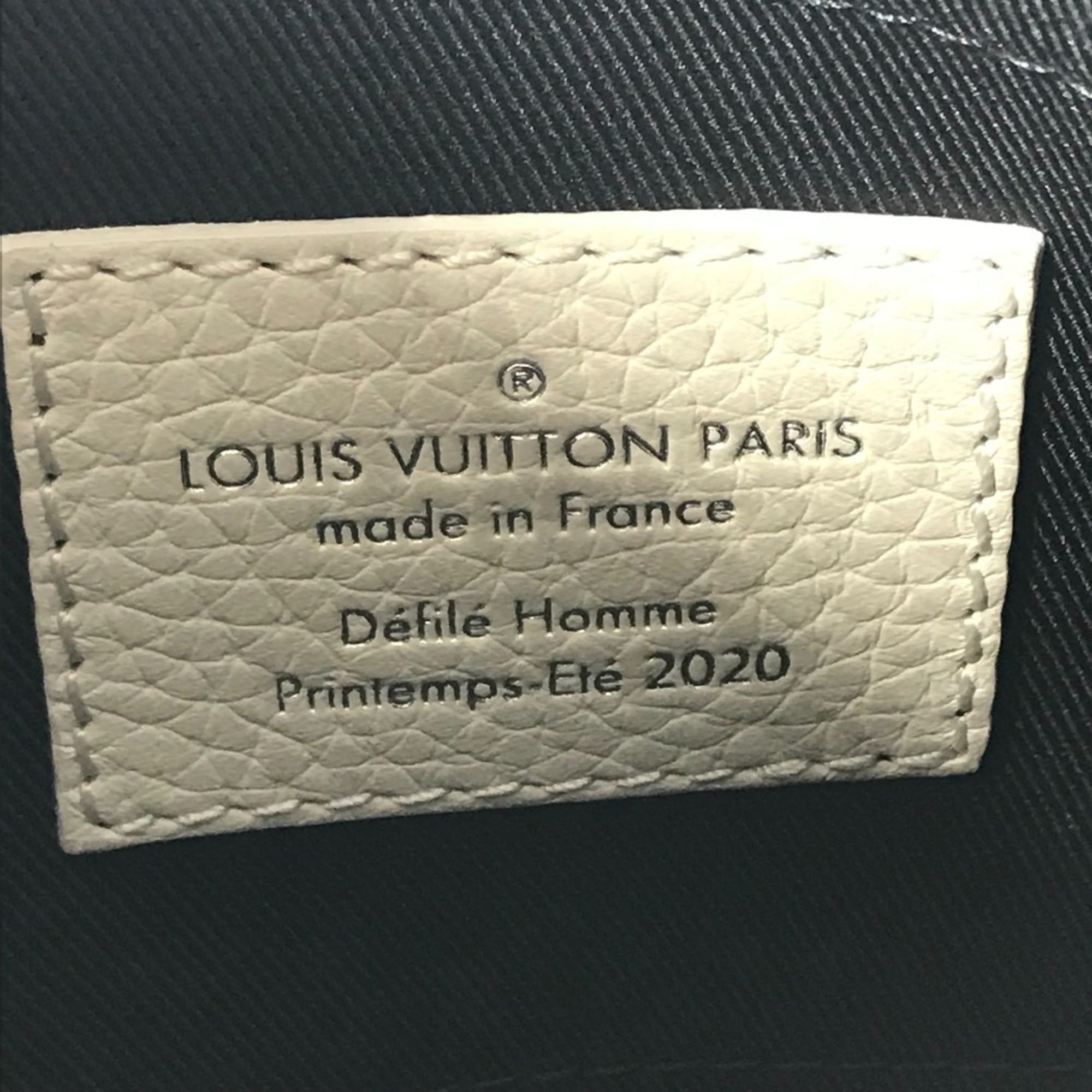 Louis Vuitton Monogram Empreinte White Leather Clutch Bag Pochette Shoulder Bag