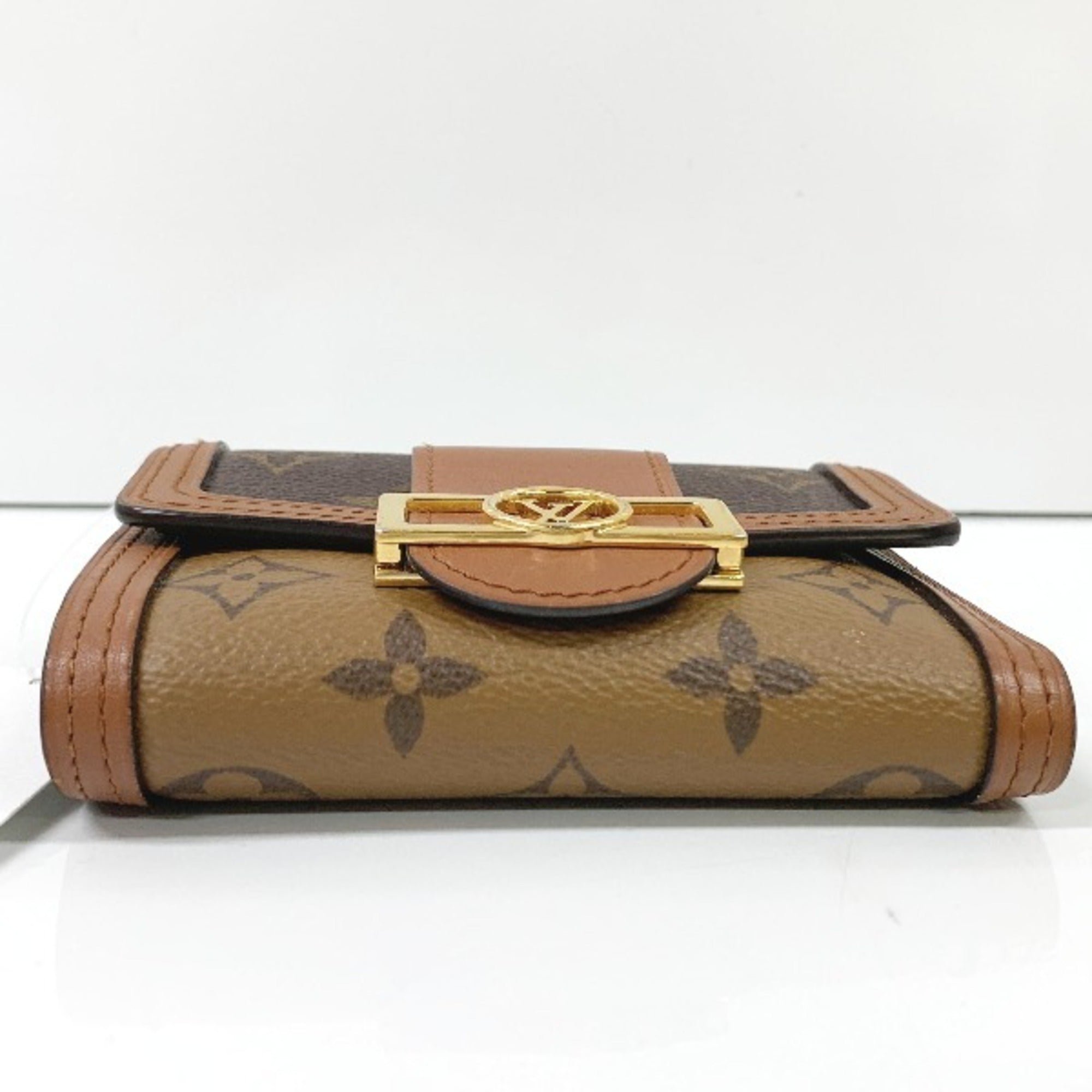 Louis Vuitton Brown Wallet (Tri-Fold)