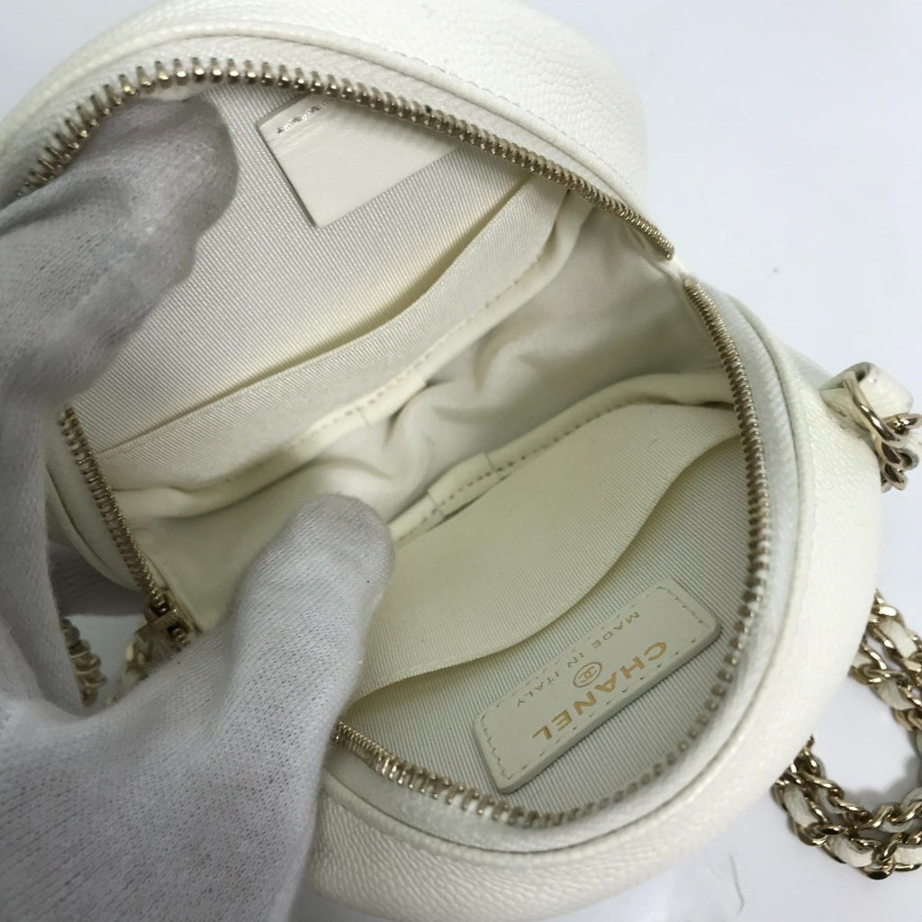 Chanel White Leather Shoulder Bag