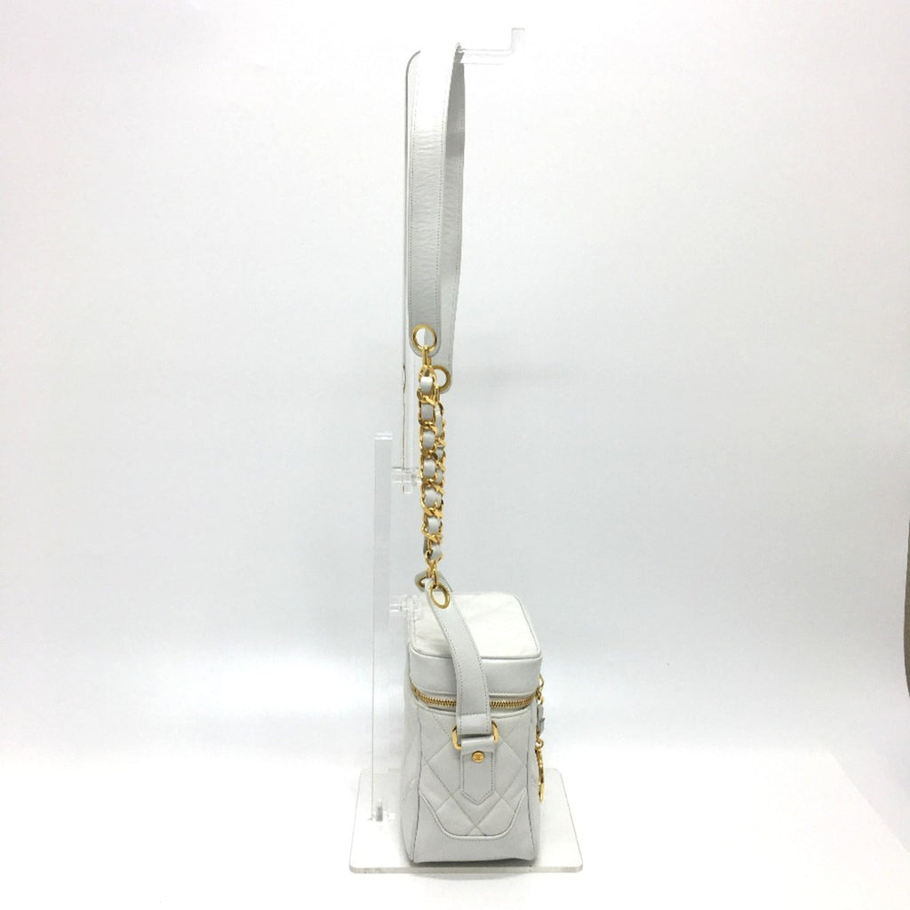 Chanel White Leather Shoulder Bag