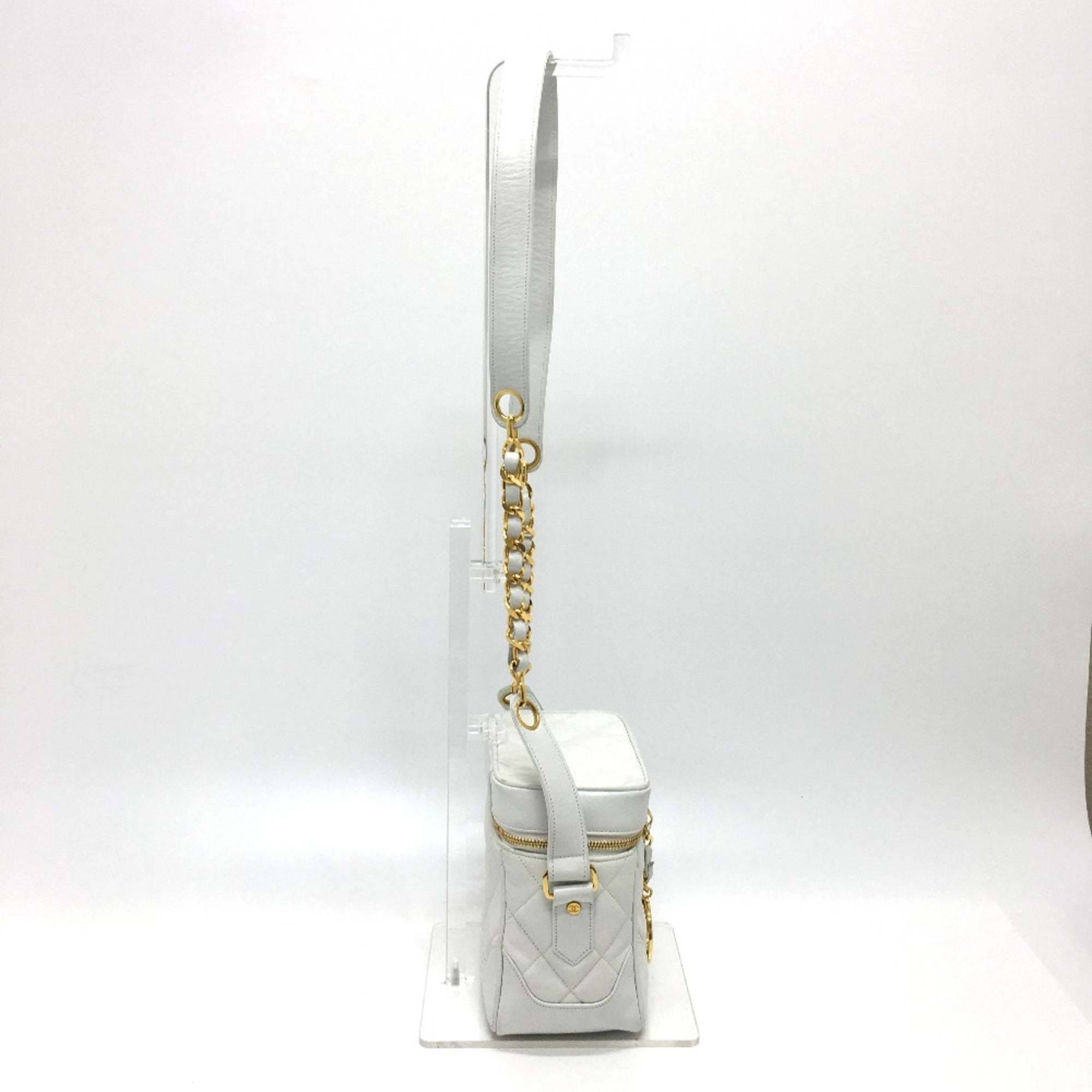 Chanel White Leather Shoulder Bag