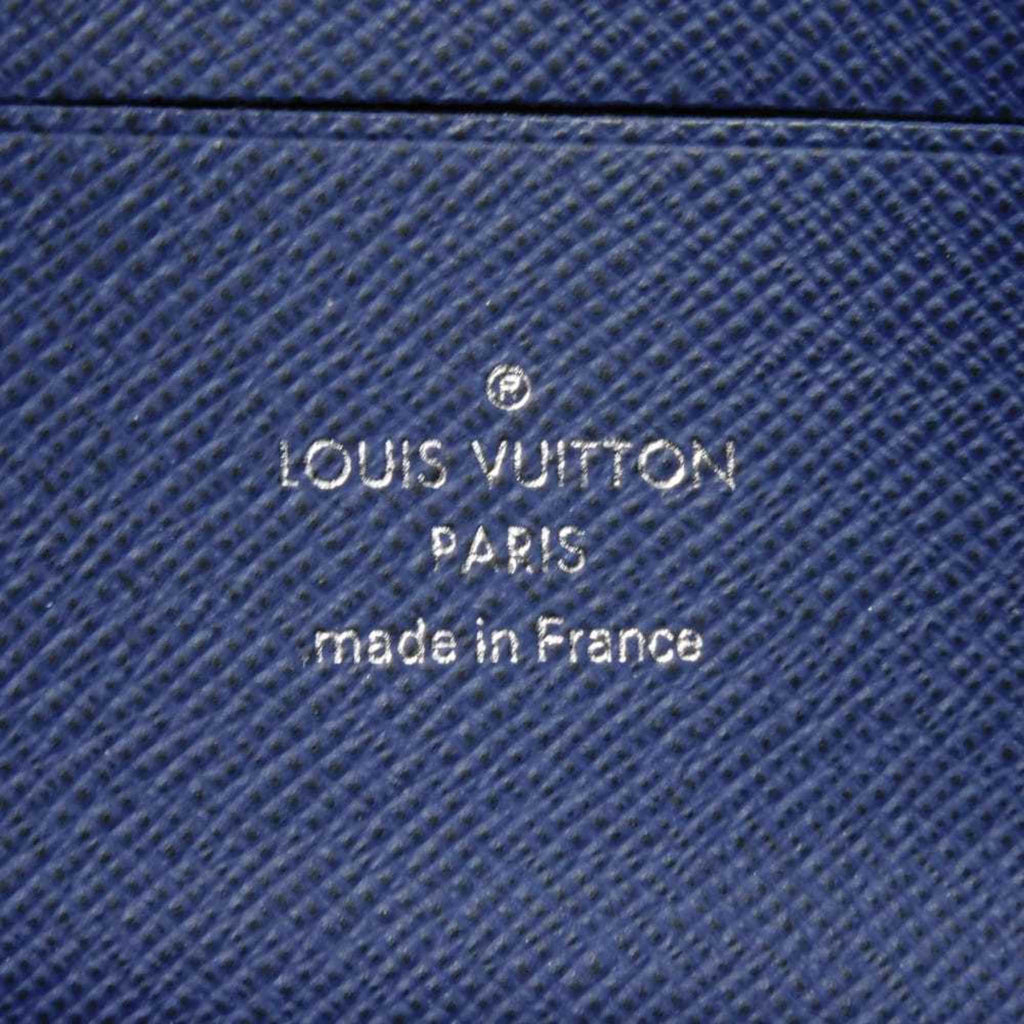Louis Vuitton Blue Cobalt Monogram Monogram Cobalt Taiga Leather Leather Canvas Monogram Pochette Pouch