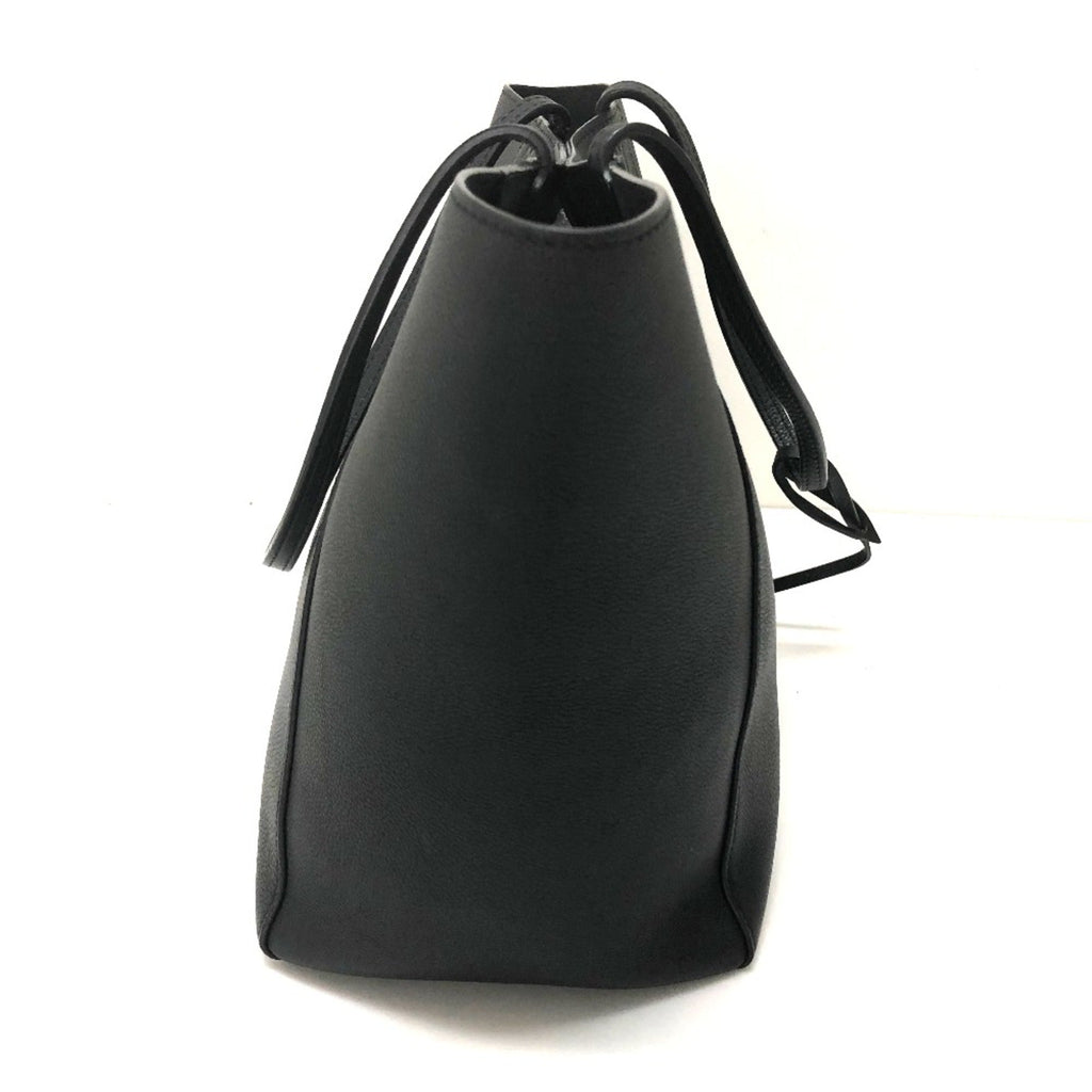 Louis Vuitton Black Leather Shoulder Bag