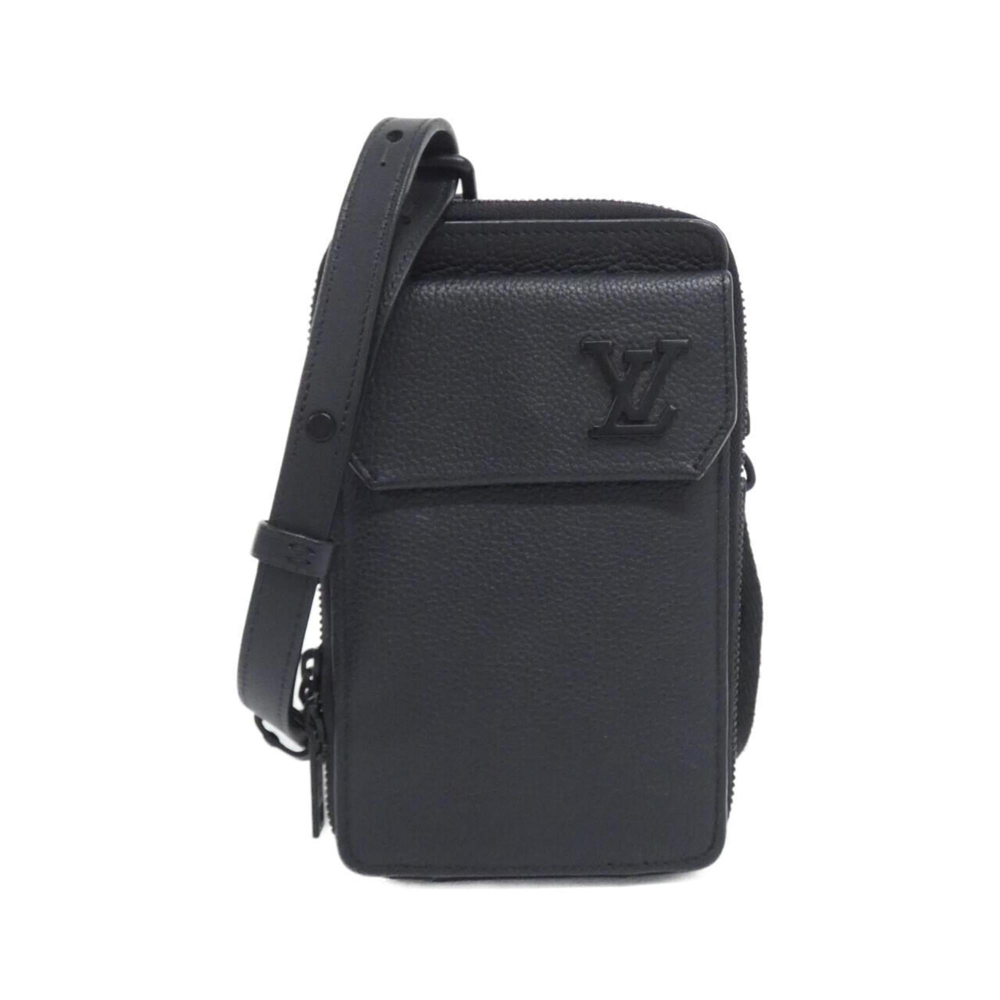 Louis Vuitton Black Leather Shoulder Bag