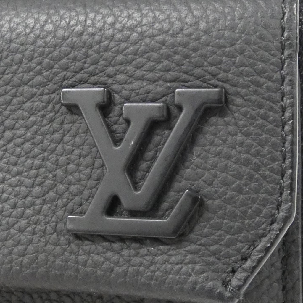 Louis Vuitton Black Leather Pouch Shoulder Bag