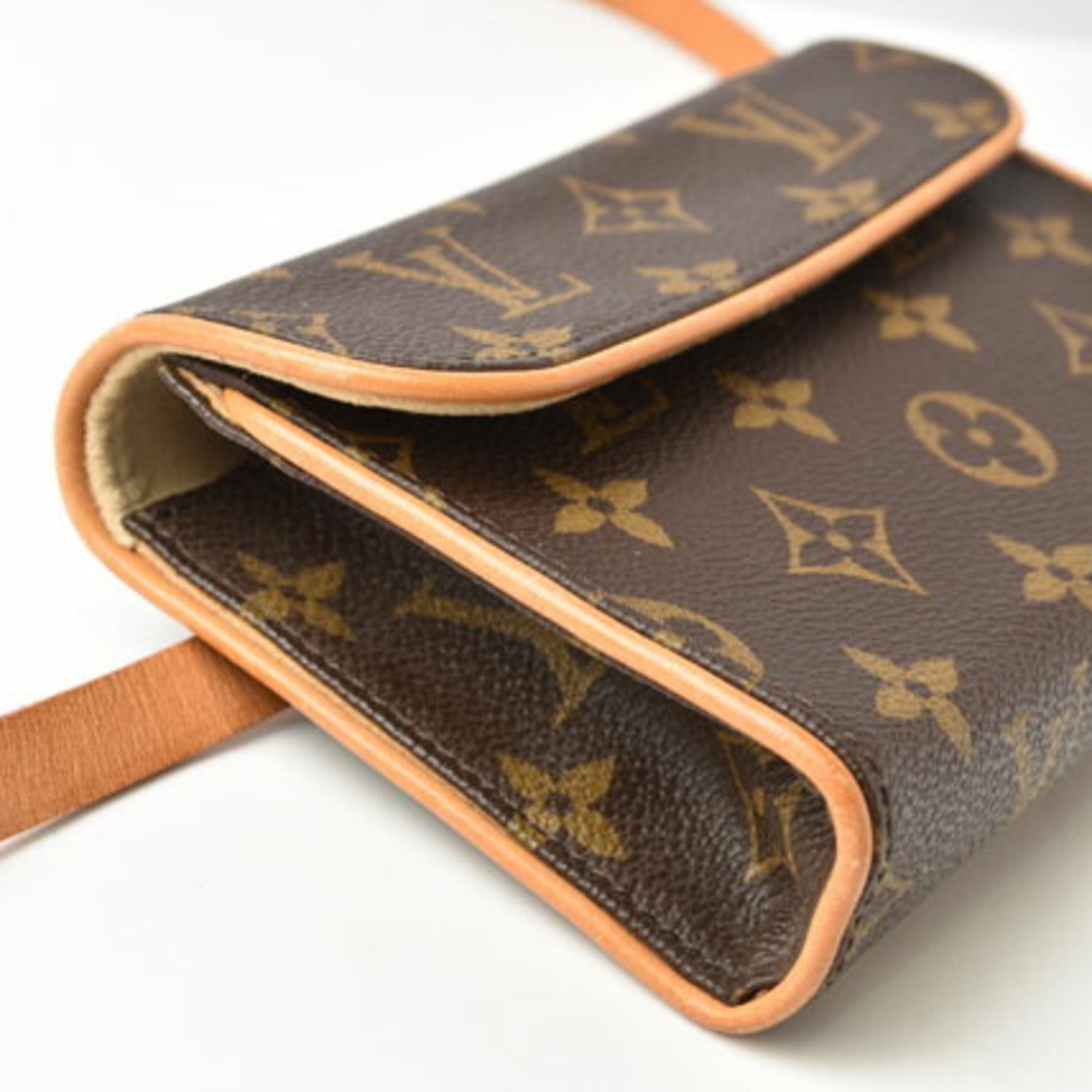 Louis Vuitton Monogram Shoulder Bag