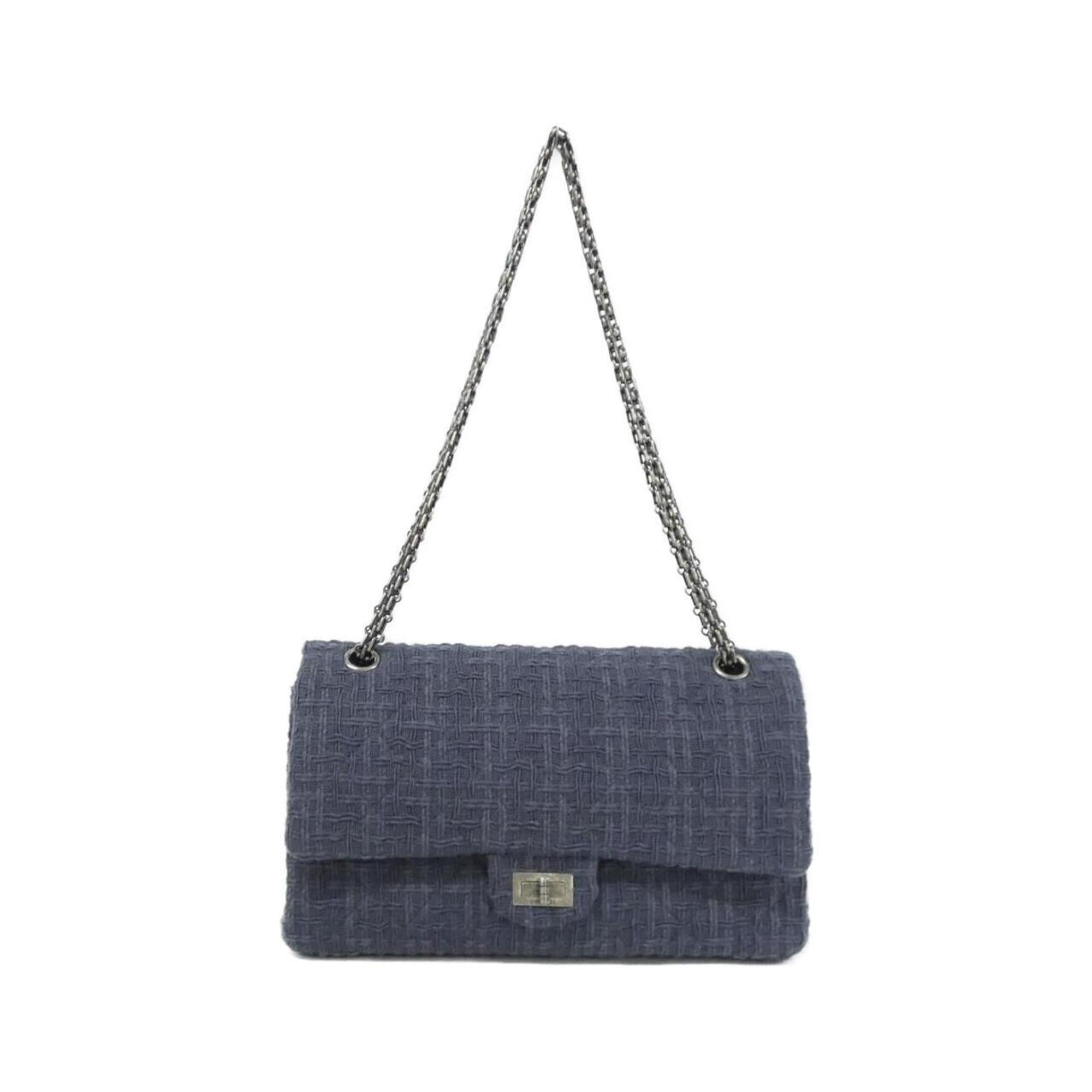 Chanel Gray Tweed Shoulder Bag