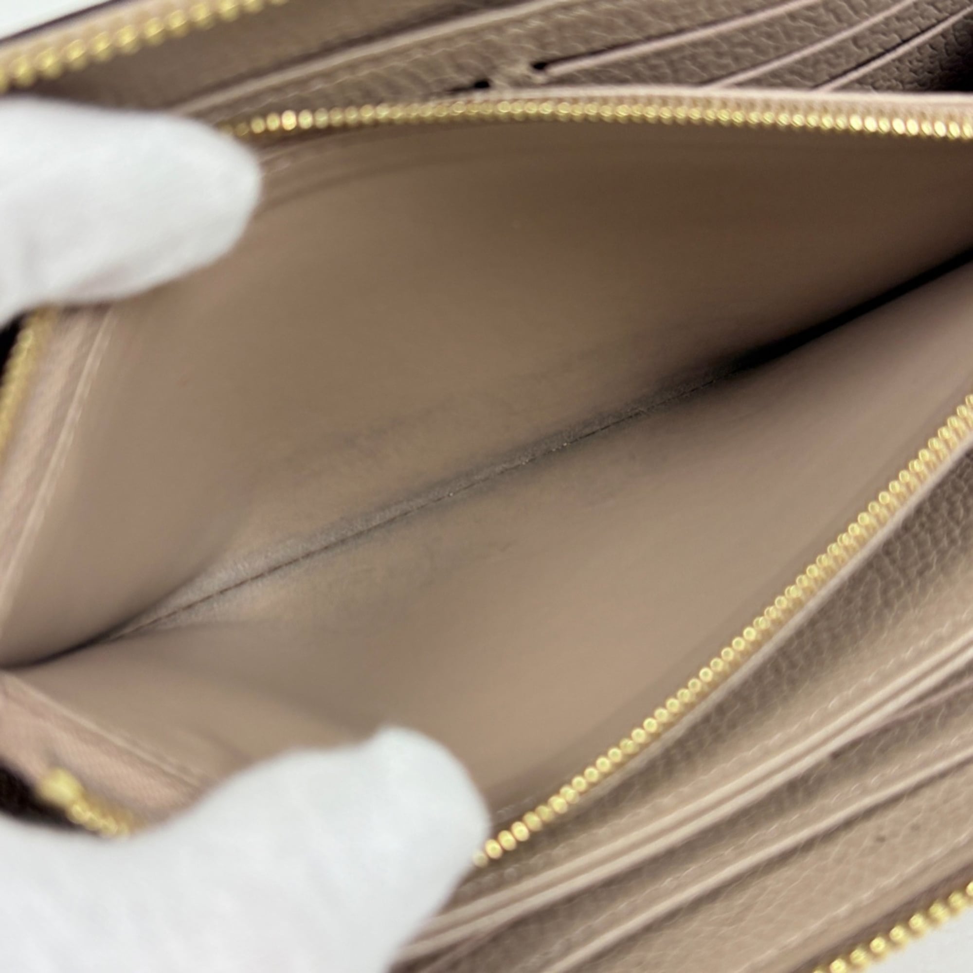 Louis Vuitton Cream Tourterelle Monogram Long Wallet