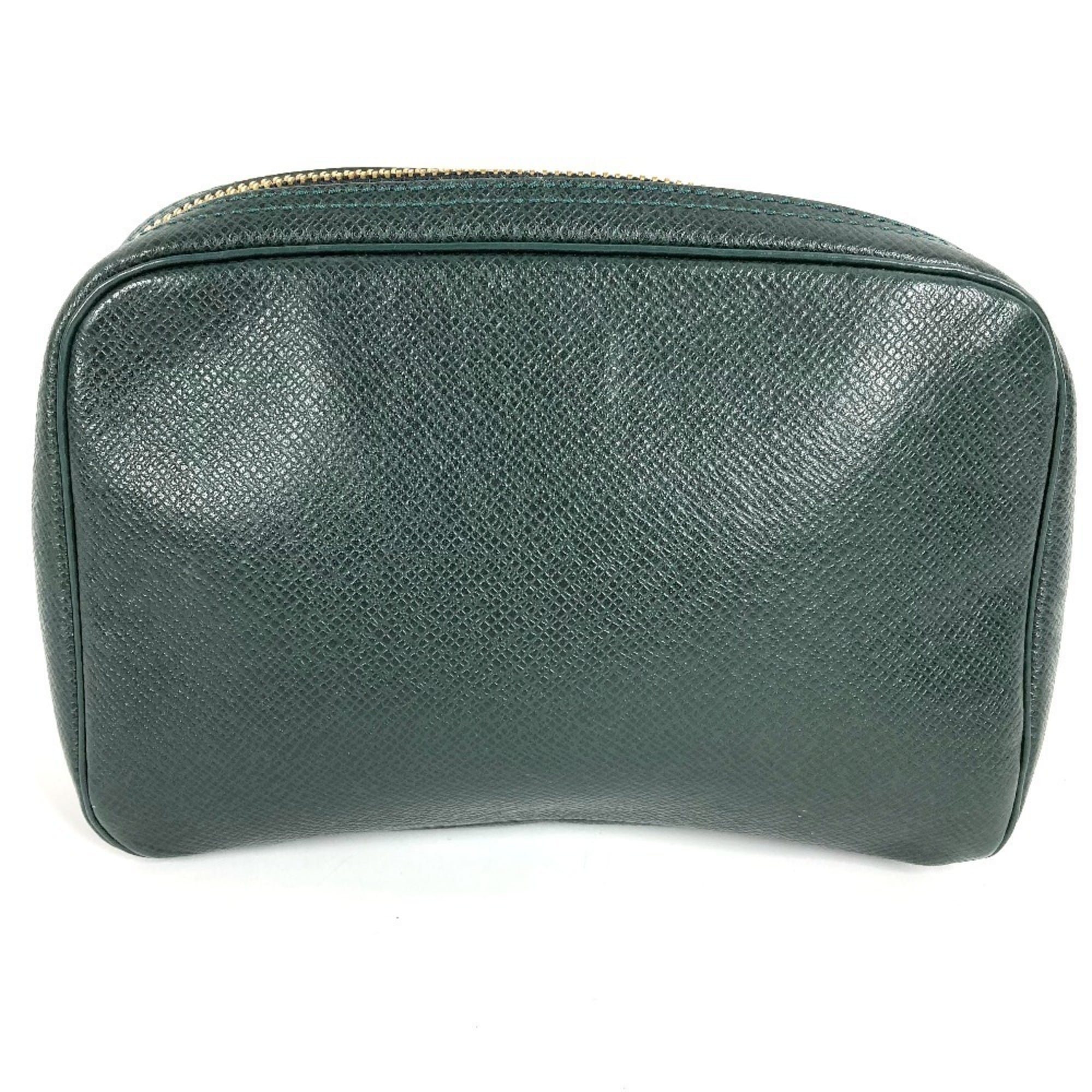 Louis Vuitton Taiga Episea Green Taiga Leather Clutch Bag
