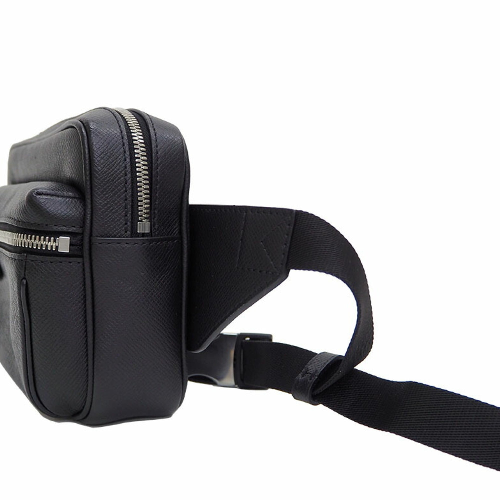 Louis Vuitton Bumback Outdoor Body Bag Taiga Black M33438 Waist Pouch Men's