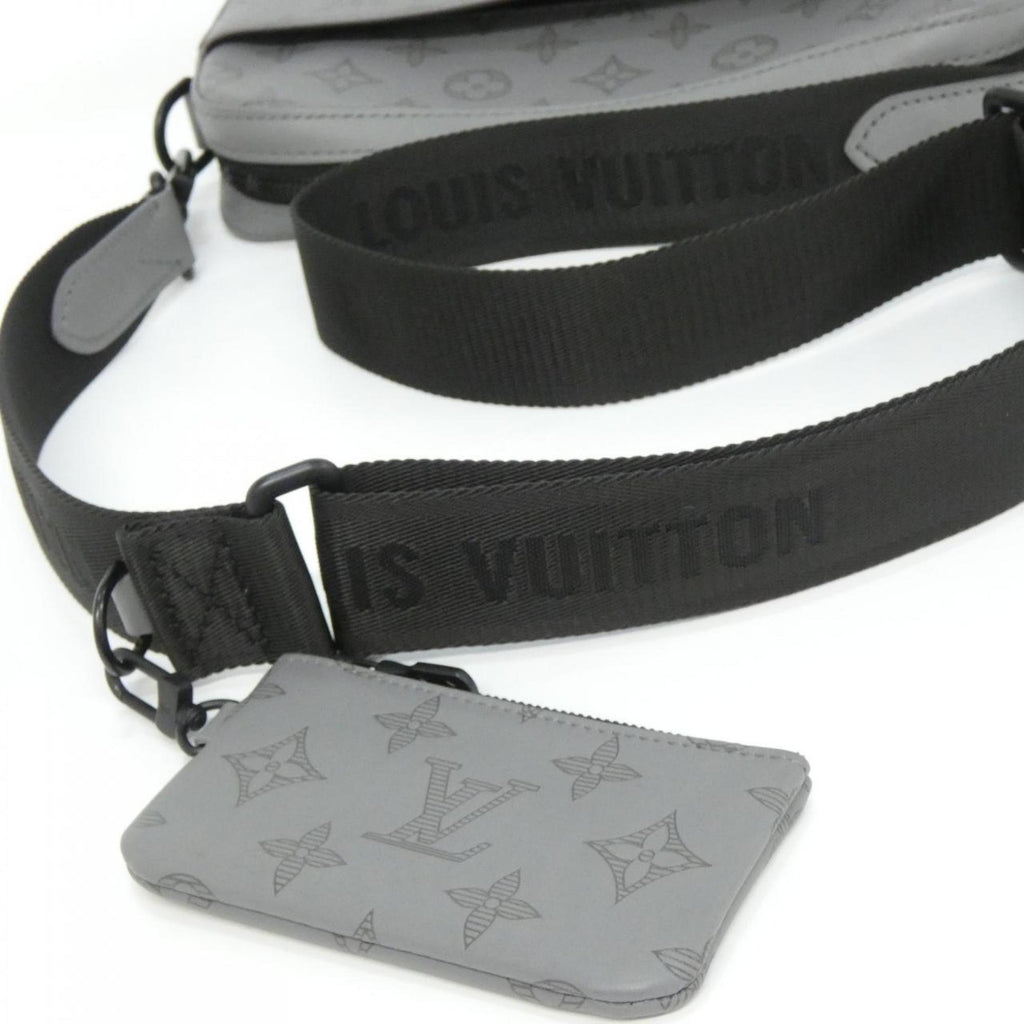 Louis Vuitton Gris Leather Pouch Shoulder Bag