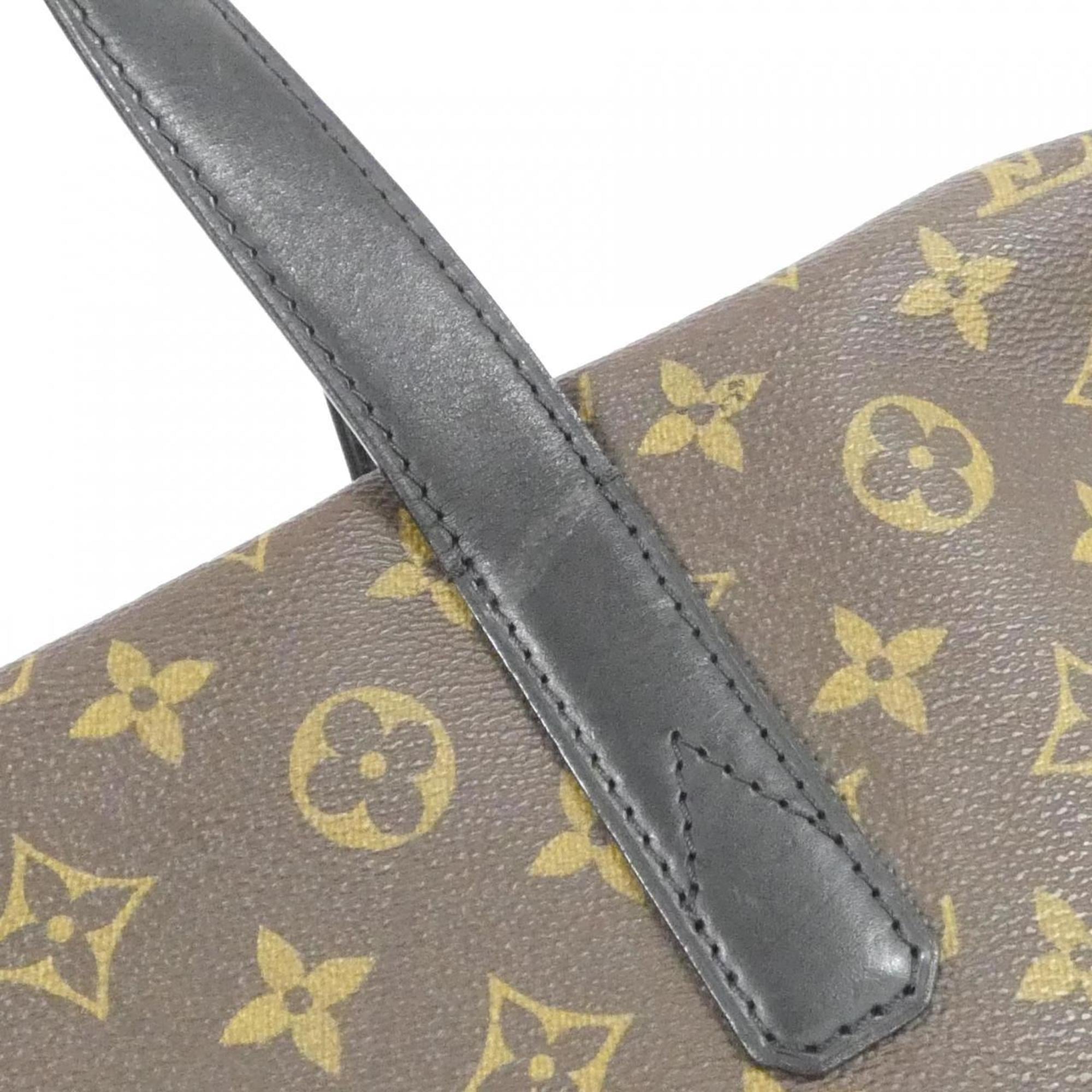 Louis Vuitton Marron Coated Canvas Handbag
